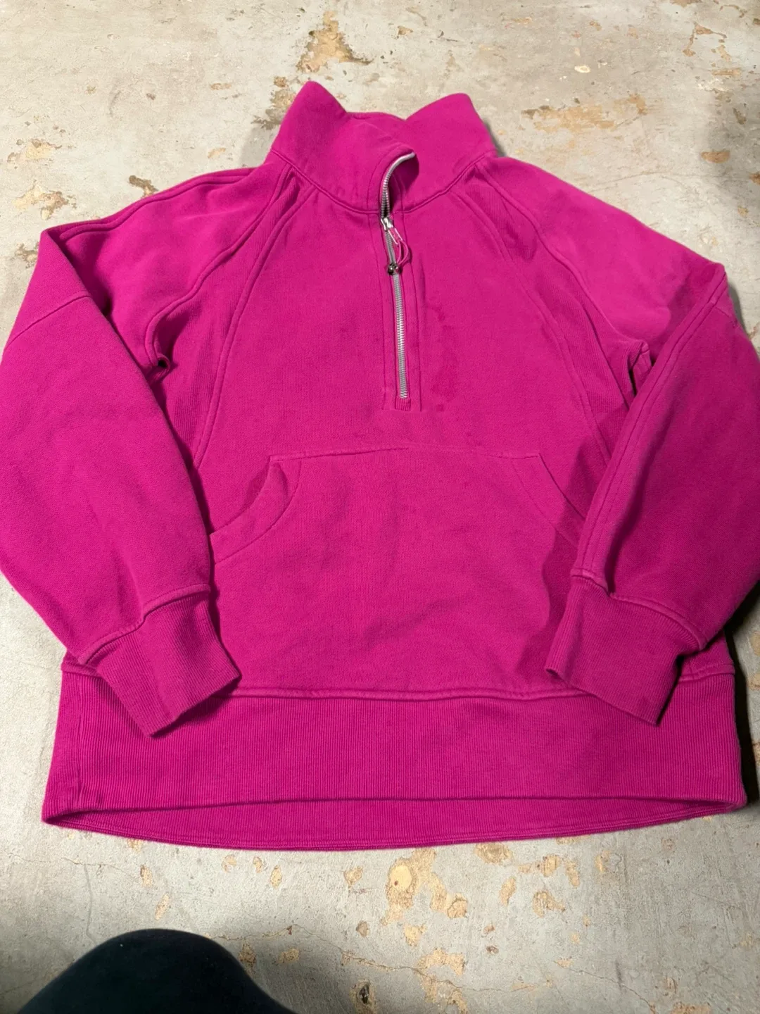 Lululemon Bras & Pullovers