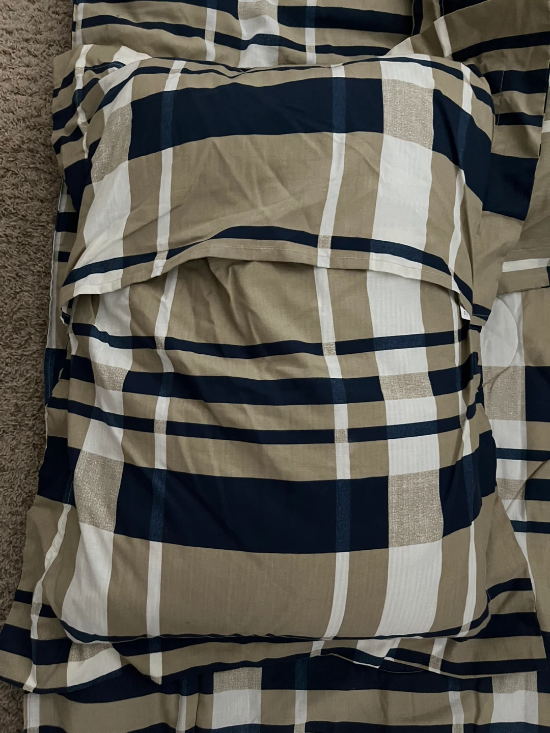 Queen Size Plaid Bedding Set - photo 3