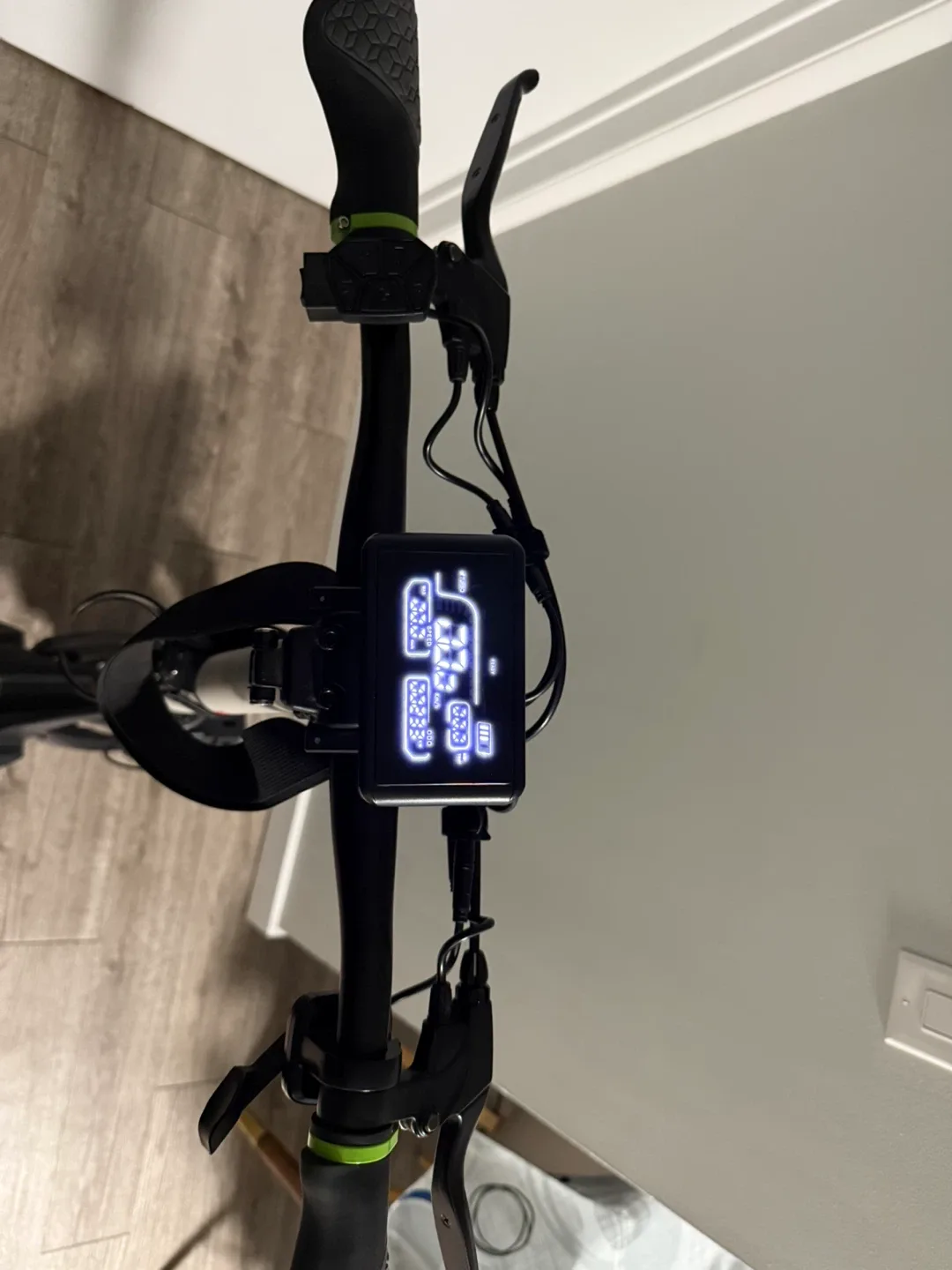 Plaid Electric Scooter image indicator(4)