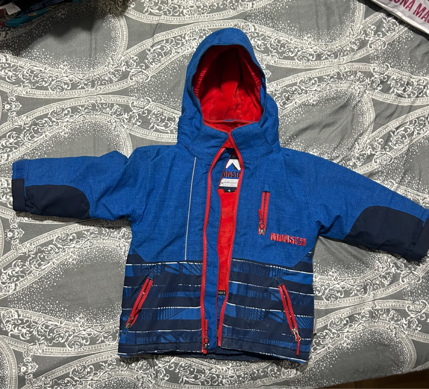 ONSTE Monster Winter Jacket - Size 4
