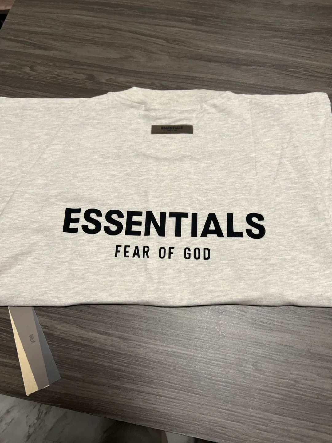 Size small essentials tee image indicator(3)