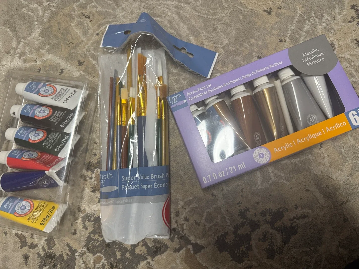 Artist's Loft Paint Set & Brushes