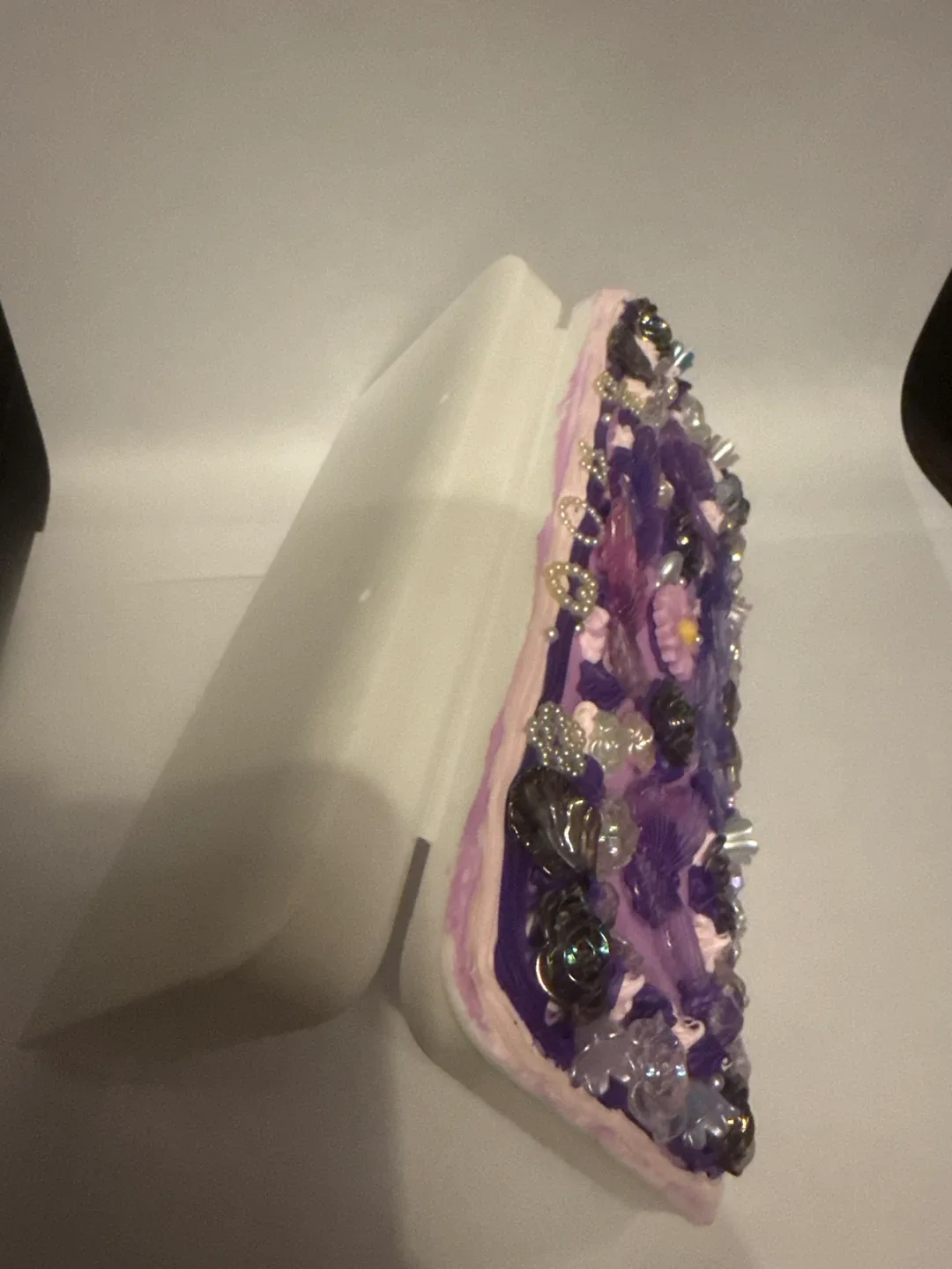 Decorated Pencil Box image indicator(3)