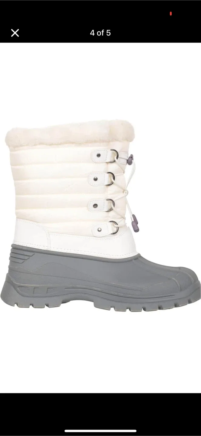 Time and Tru Winter Boots - Size 10 image indicator(2)