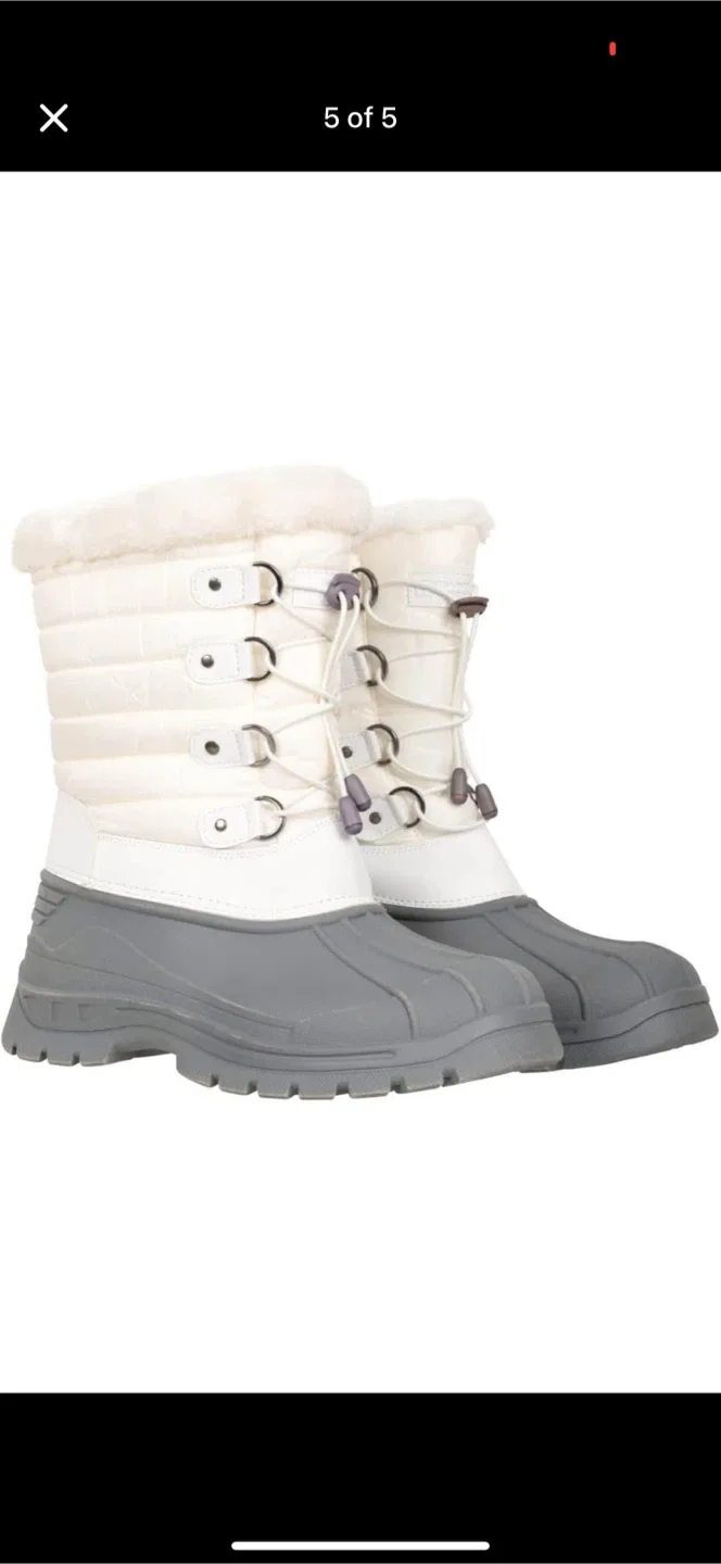 Time and Tru Winter Boots - Size 10 thumbnail