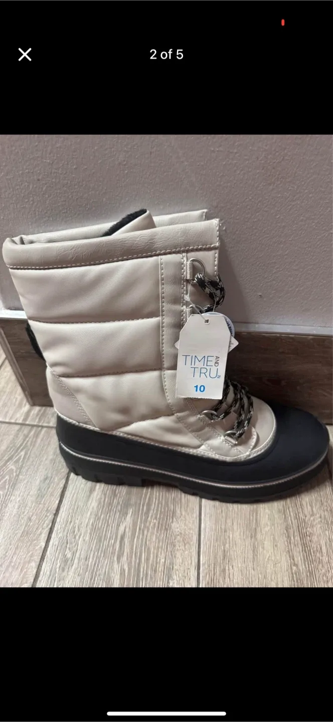 Time and Tru Winter Boots - Size 10 image indicator(4)