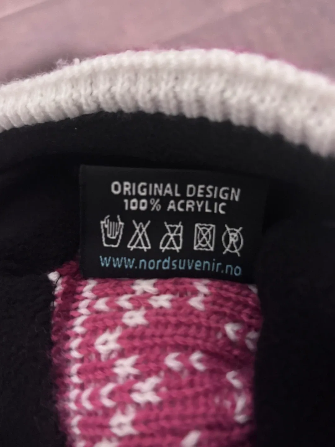 Norwegian Toque image indicator(3)