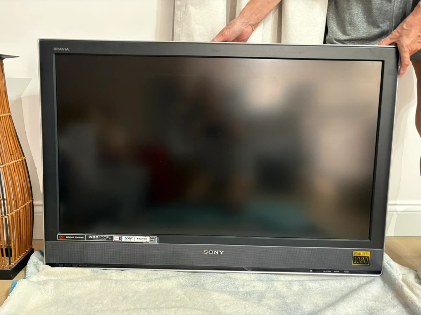 Sony Bravia Full HD 1080 TV 45 inch