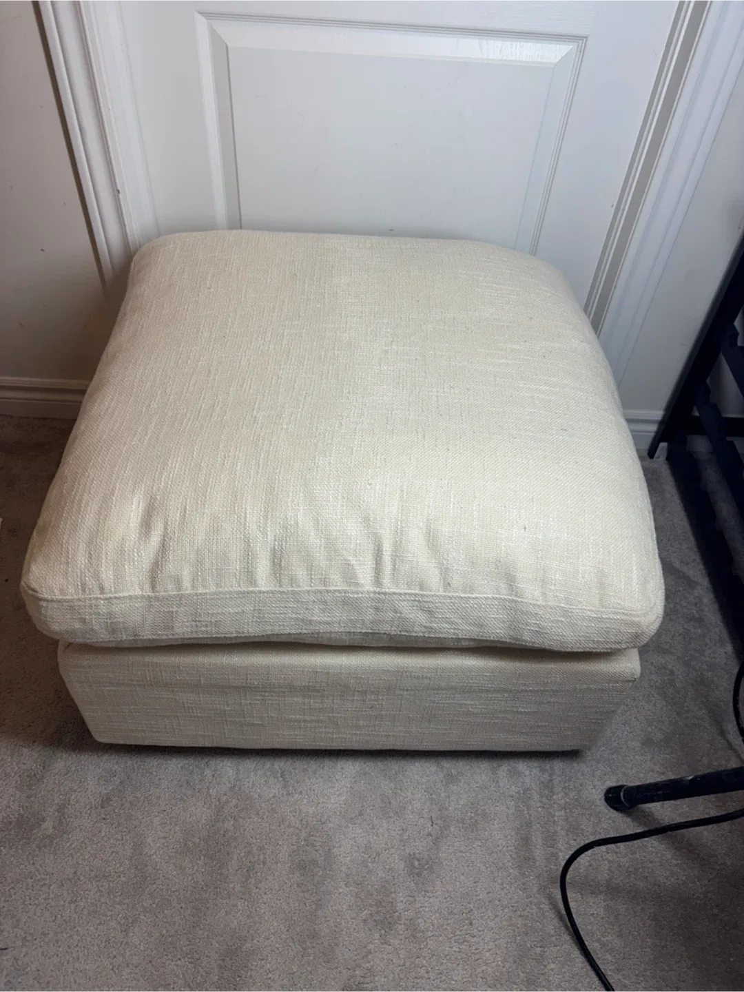 Beige Ottoman image indicator(3)