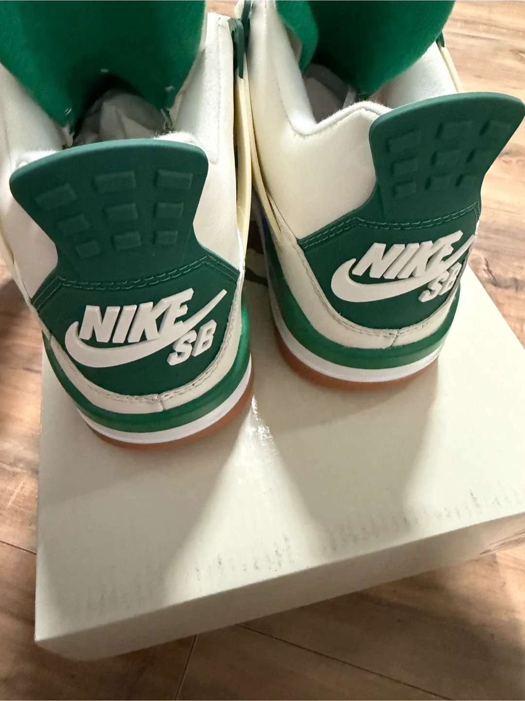 Nike SB Air Jordan 4 Retro SP Pine Green image indicator(5)