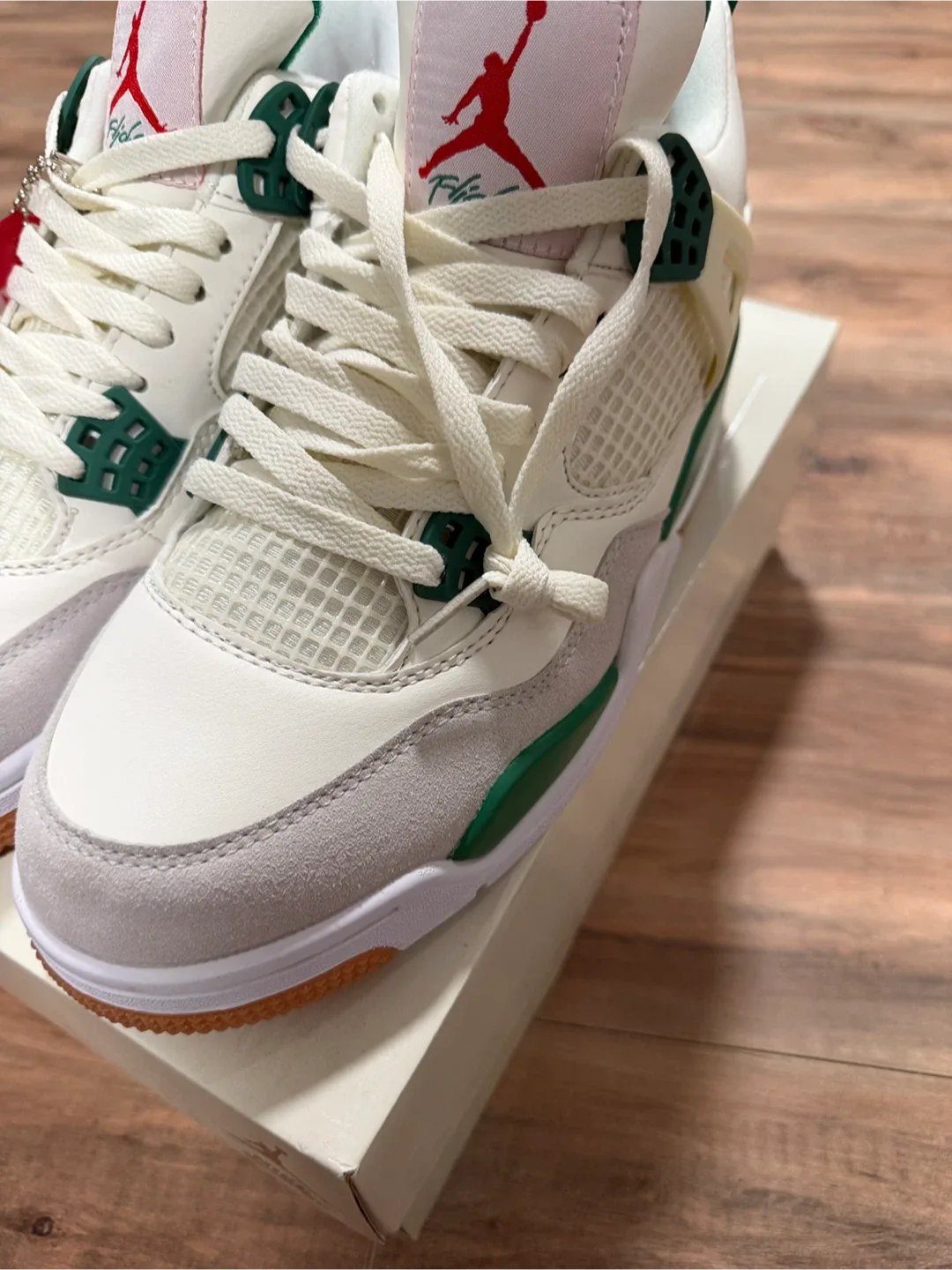 Nike SB Air Jordan 4 Retro SP Pine Green image indicator(4)