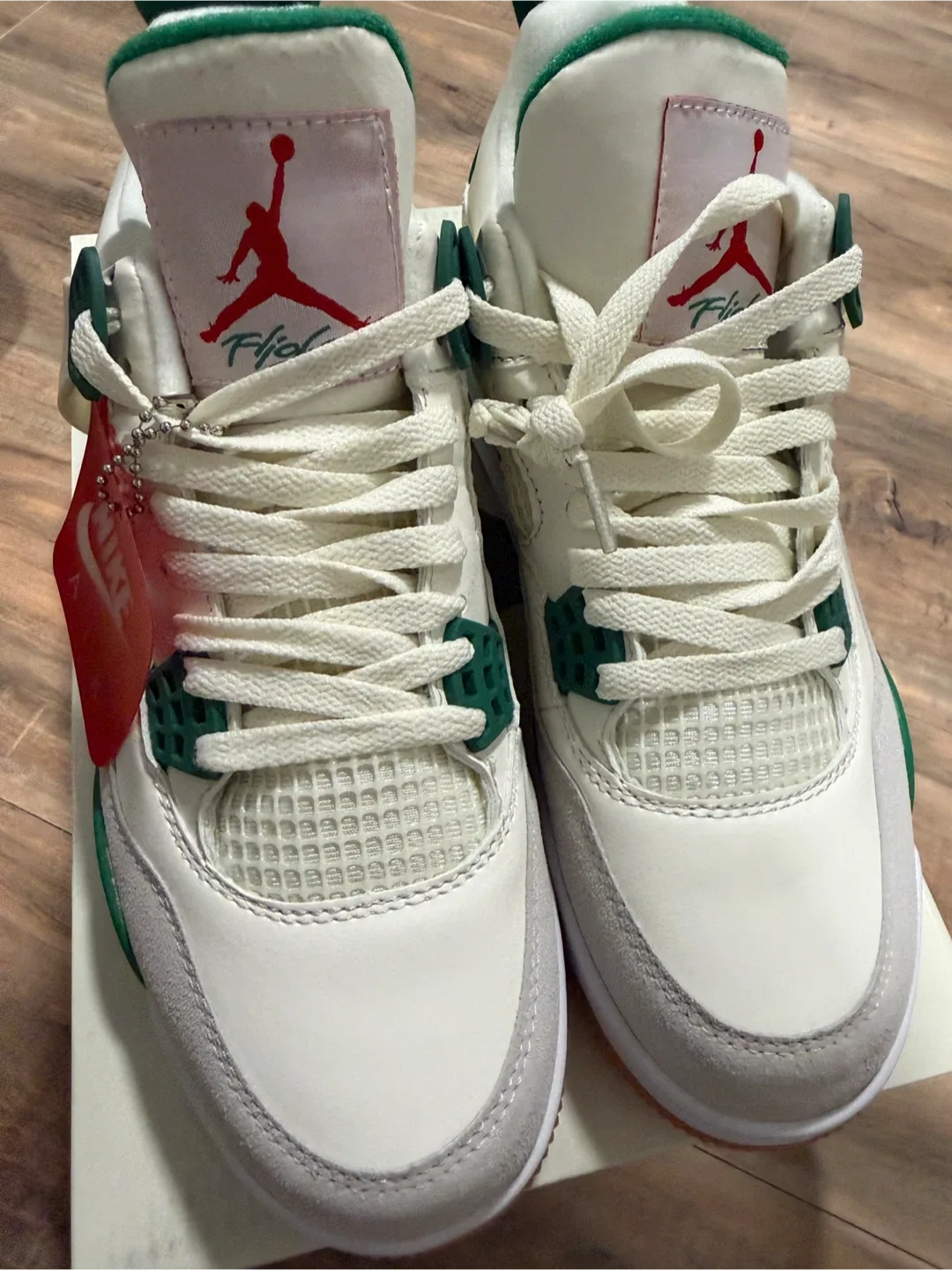 Nike SB Air Jordan 4 Retro SP Pine Green image indicator(7)