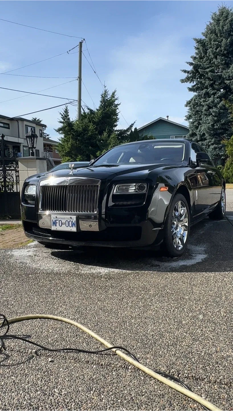 Professional Car Detailing🫧 image indicator(4)