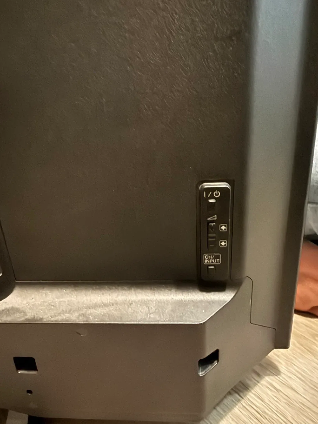 Sony Bravia 32" TV - KDL-32R420B image indicator(2)