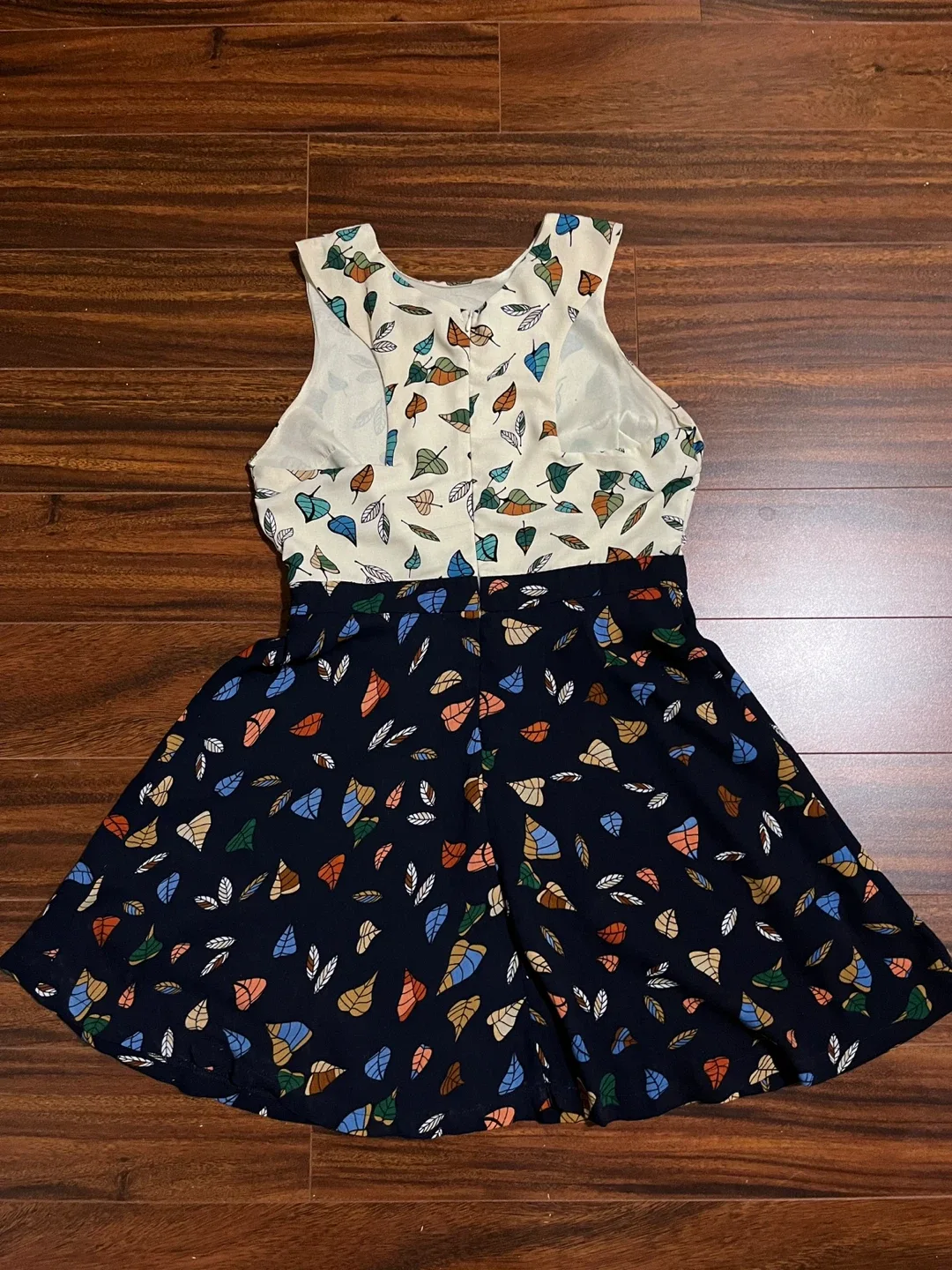 Ina women large sleeveless fit-and-flare dress leaf print image indicator(8)