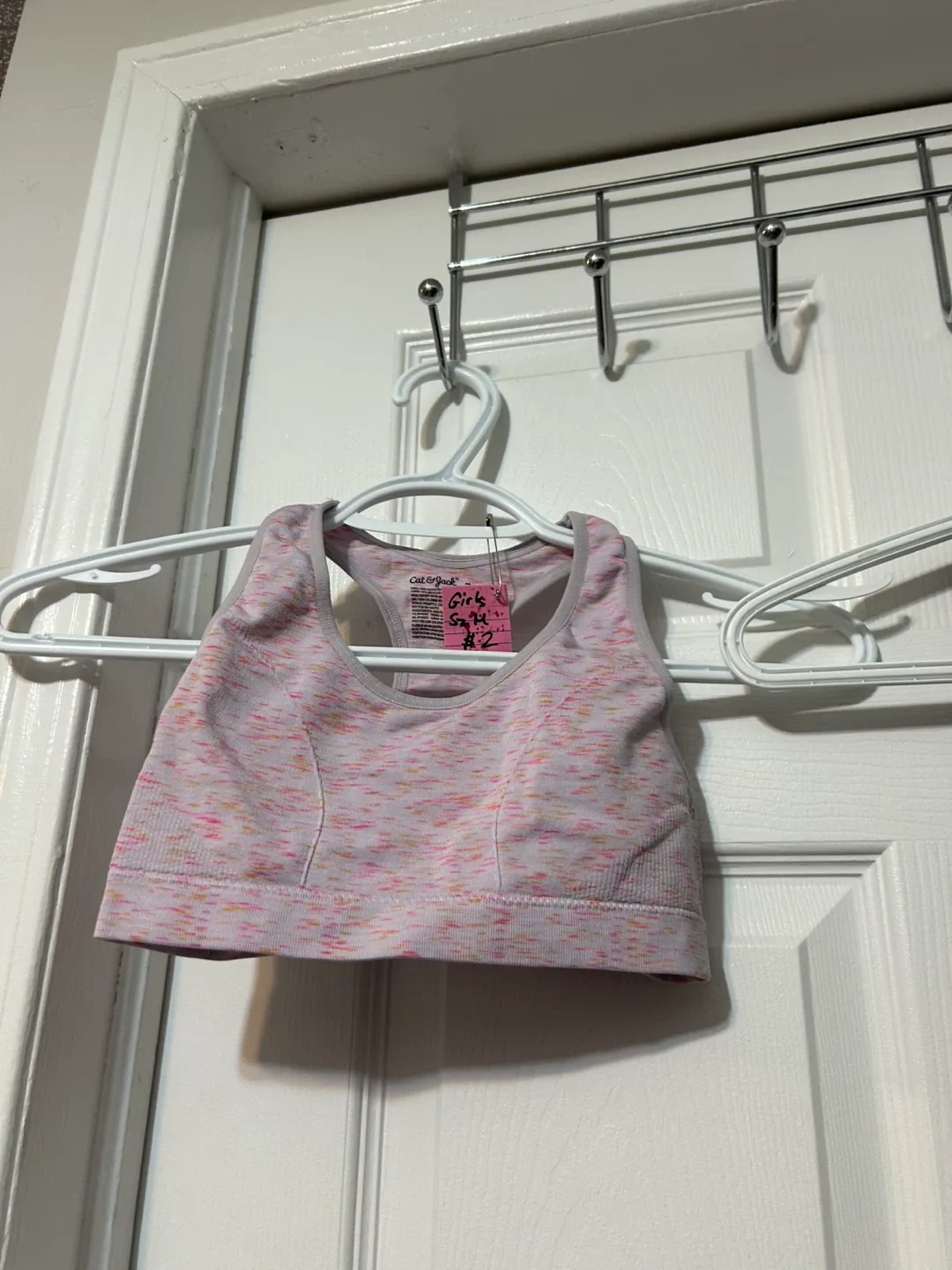 Light pink girls sports bra sz M
