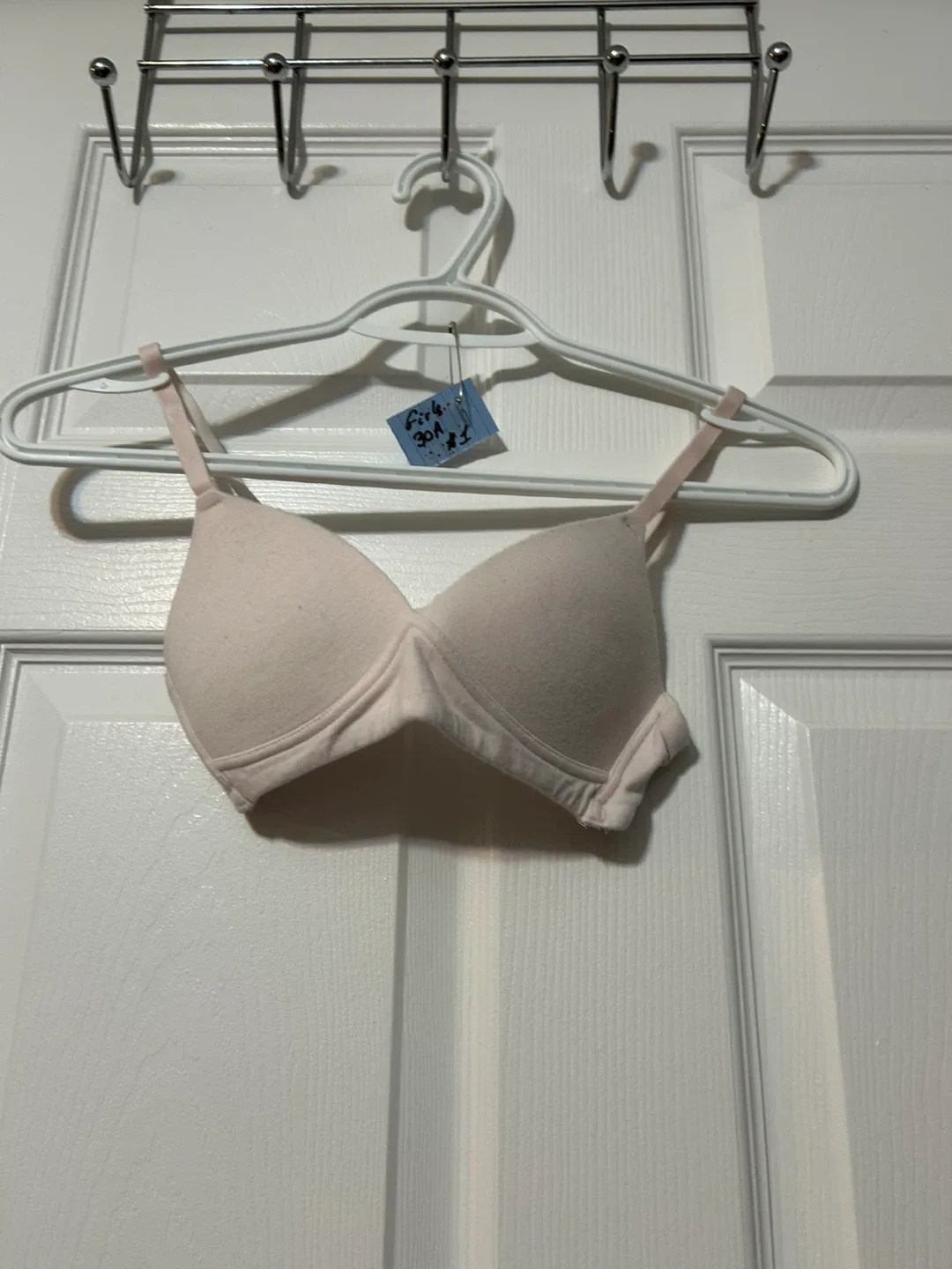 Variety of girls bras & sports bras image indicator(5)