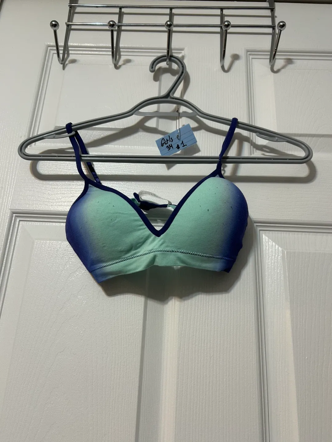 Variety of girls bras & sports bras image indicator(4)