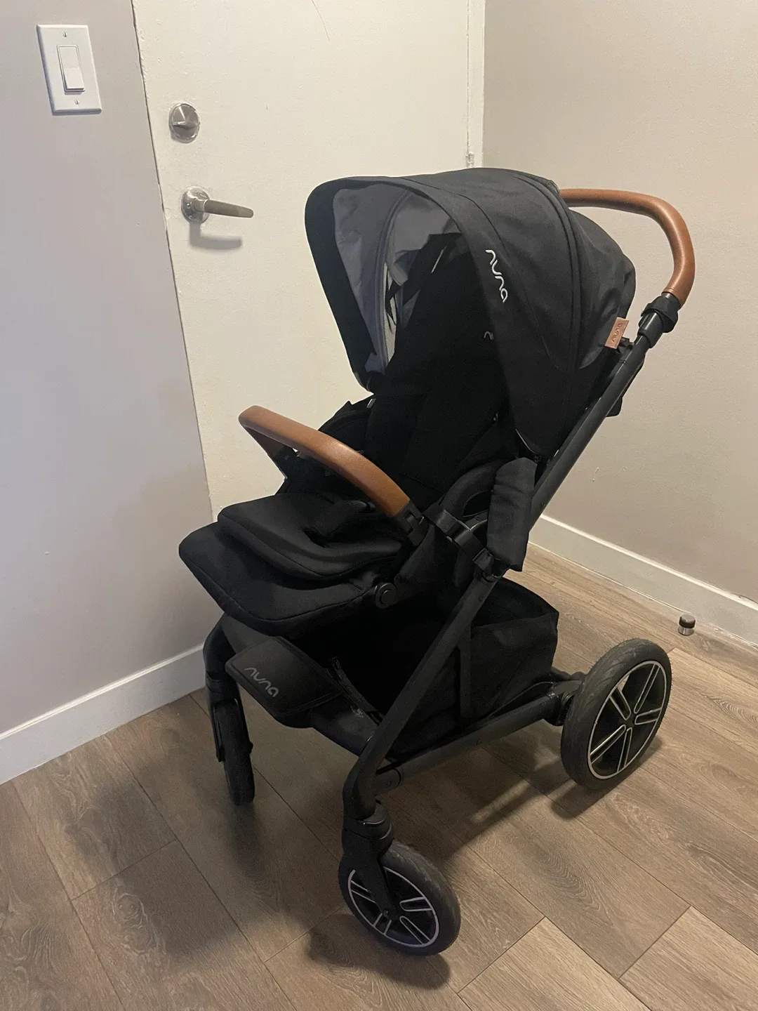 Nuna mixx next stroller image indicator(3)