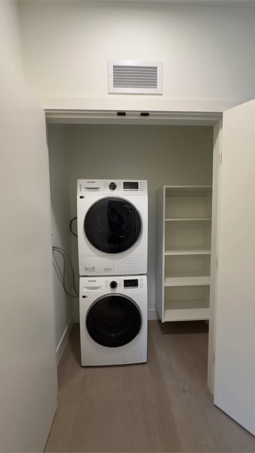 New apartment for rent image indicator(6)