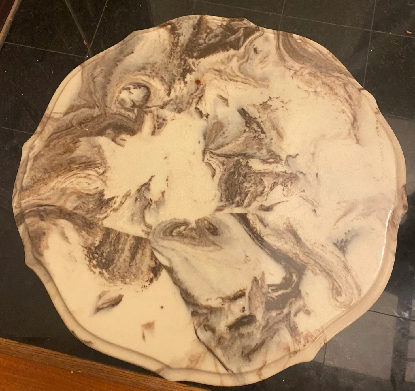 Marble Top Table image indicator(2)