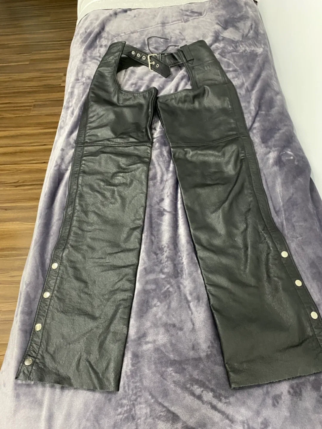 FMC Leather Motorcycle Chaps - Size XXST image indicator(2)