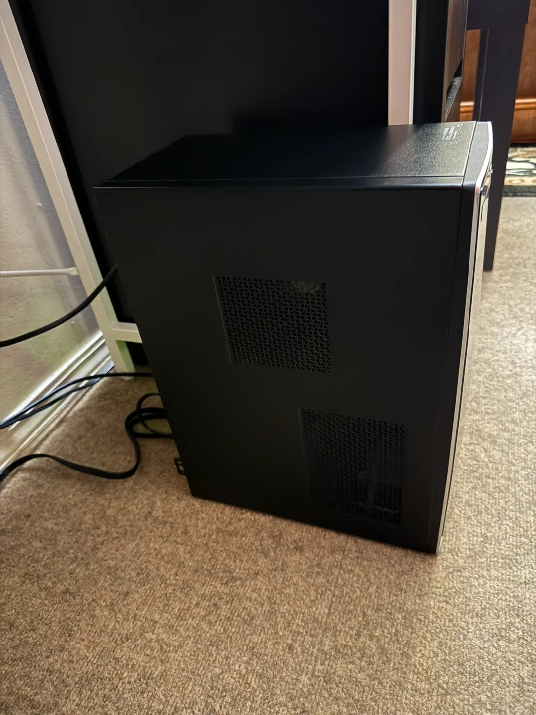 Dell Desktop PC - Inspiron 3670 image indicator(8)