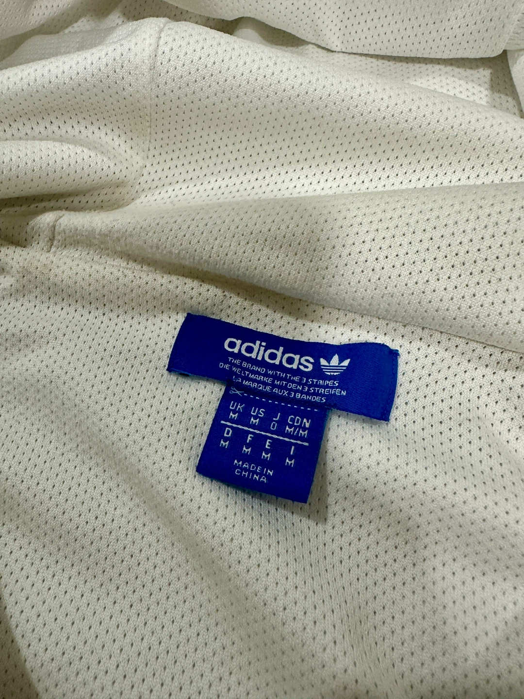 Adidas Windbreaker Jacket - Size M - photo 4