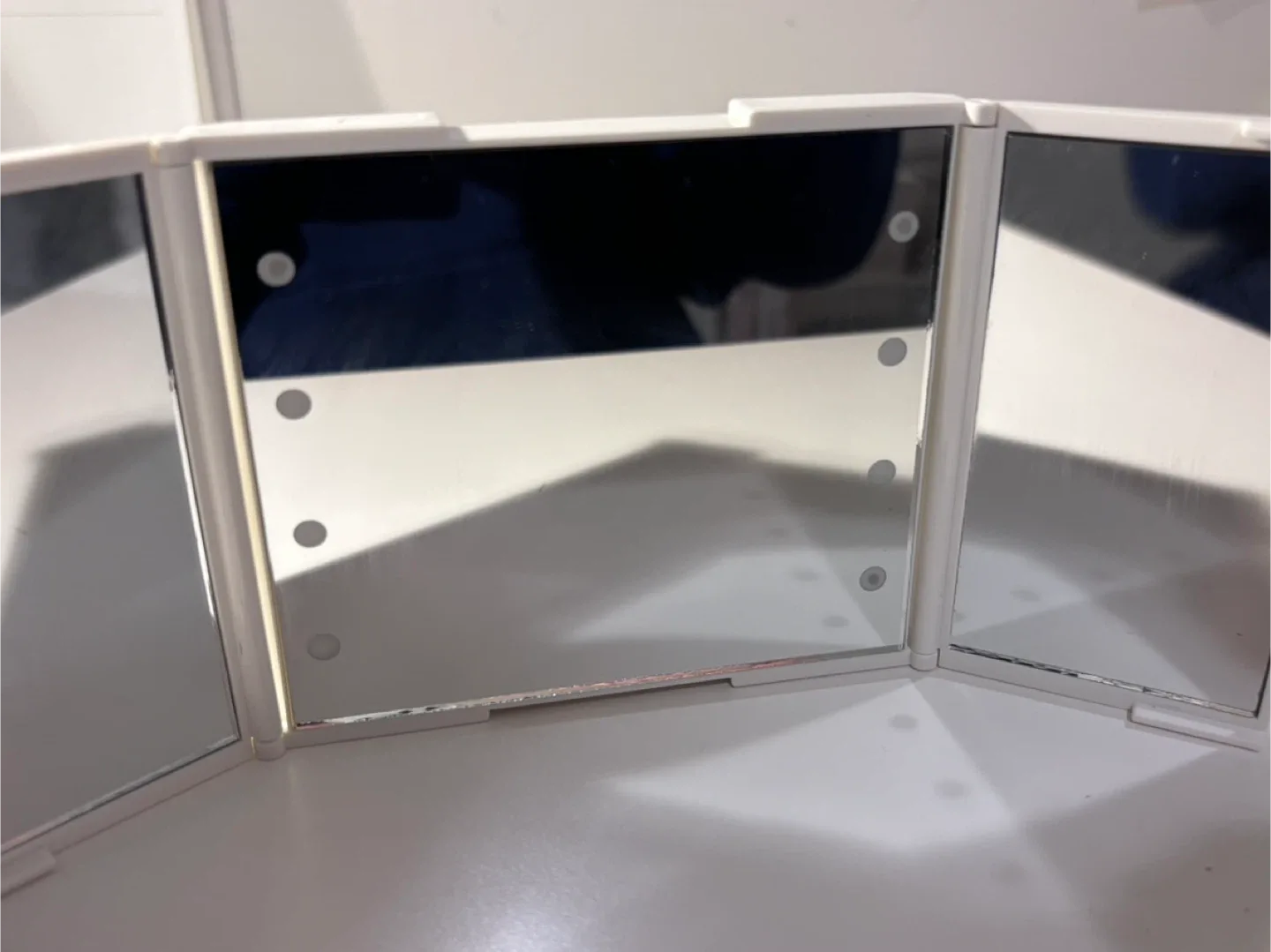 Trifold Pocket Mirror with LED image indicator(2)