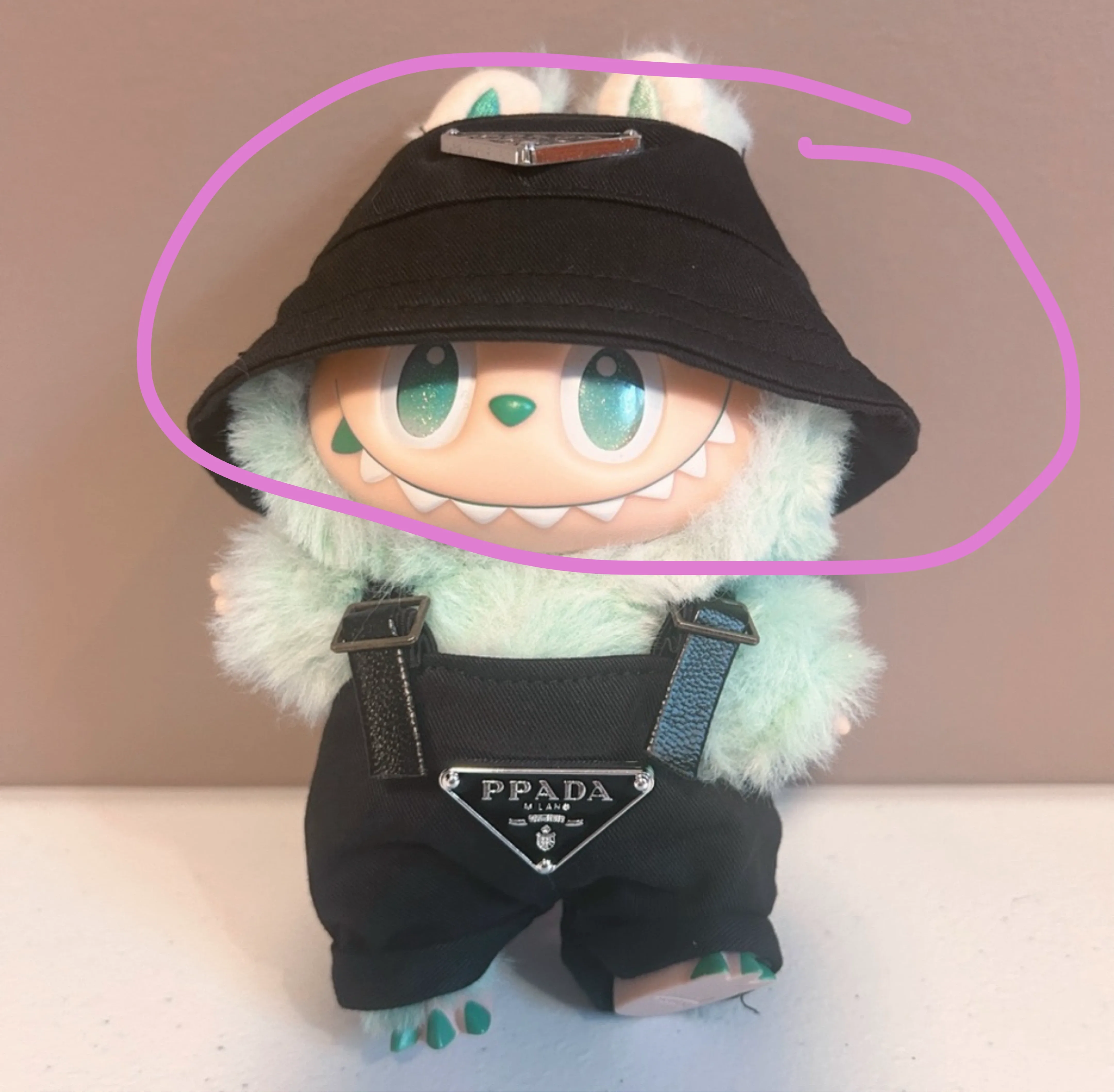 Ppada Black Bucket Hat