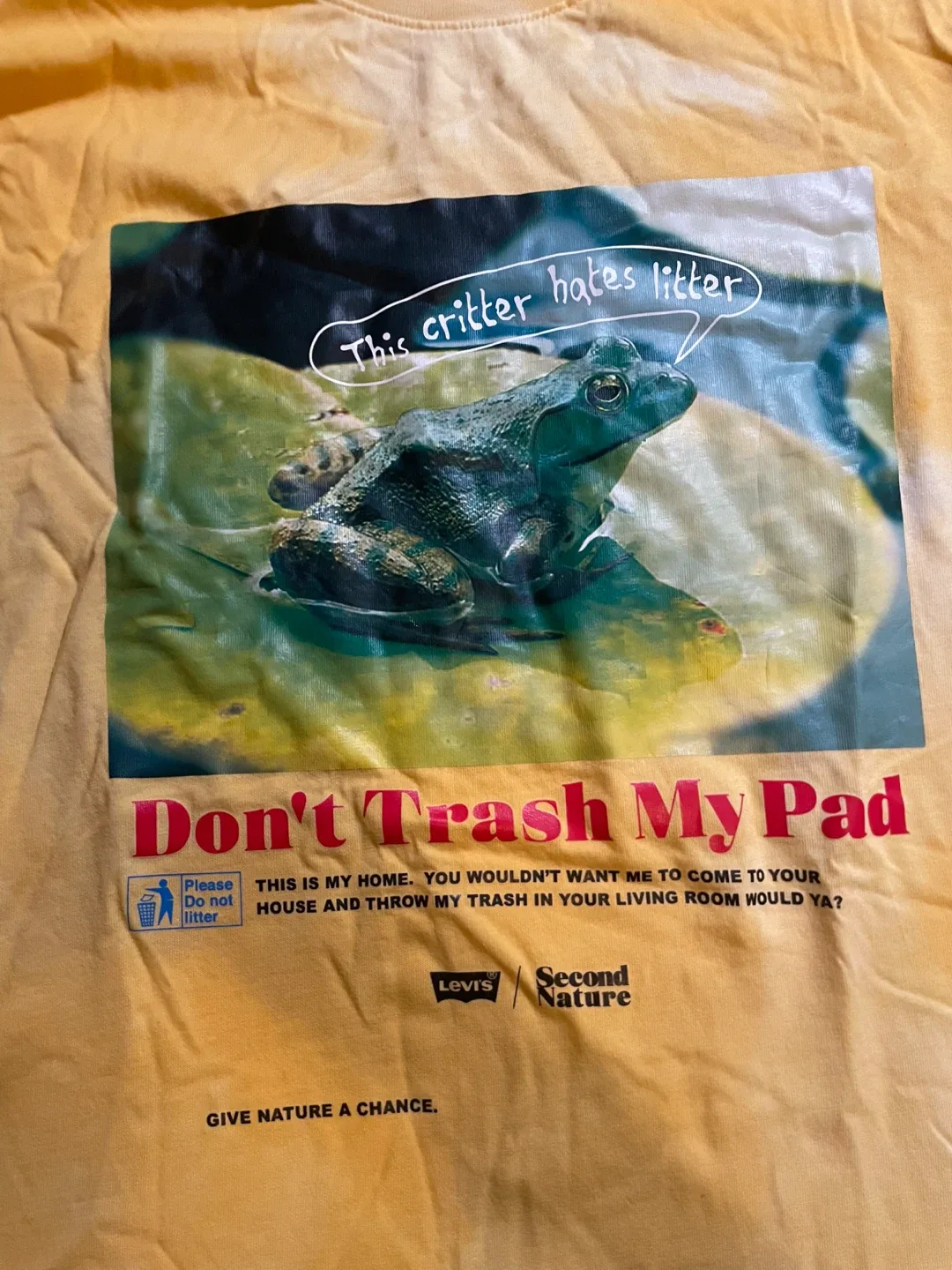 Levi's Yellow Graphic Long Sleeve image indicator(3)