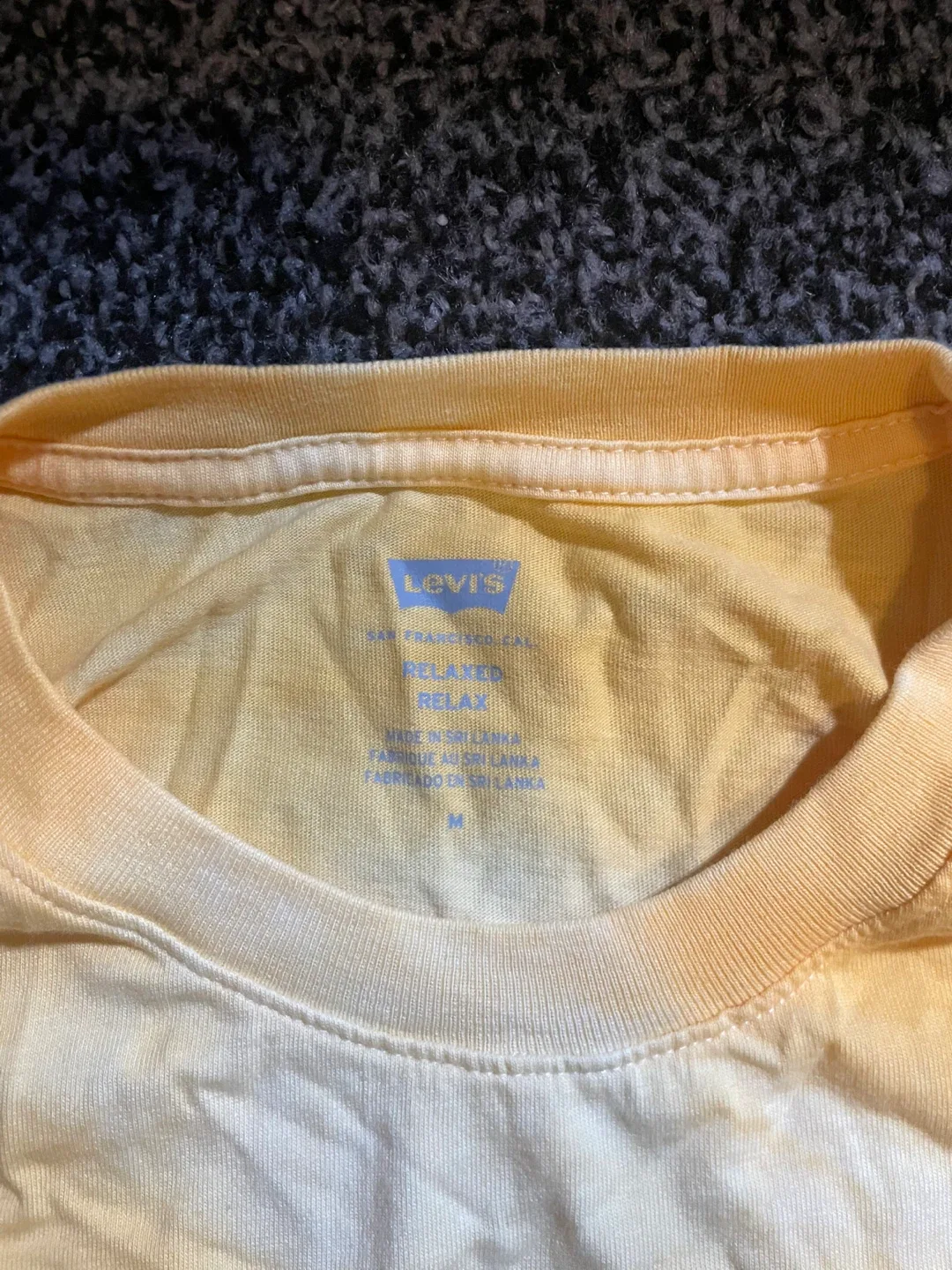 Levi's Yellow Graphic Long Sleeve image indicator(6)