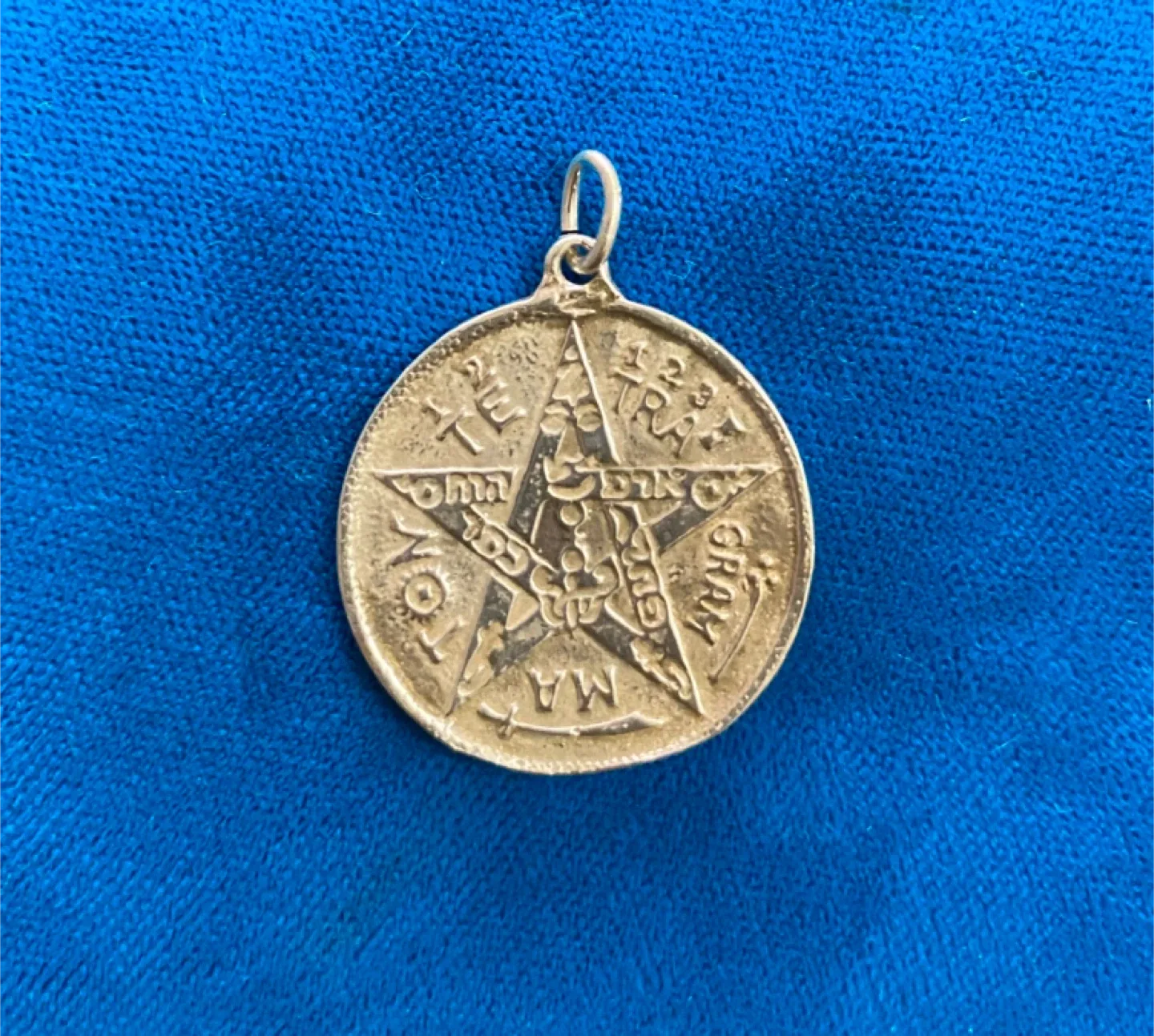 Two unique silver pendants image indicator(3)