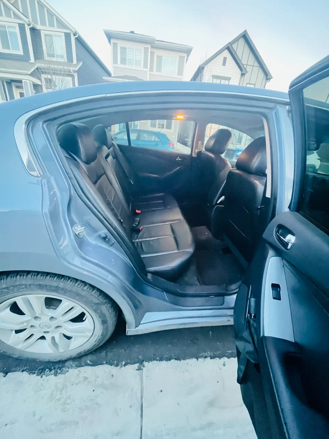 Nissan Altima Sedan image indicator(2)