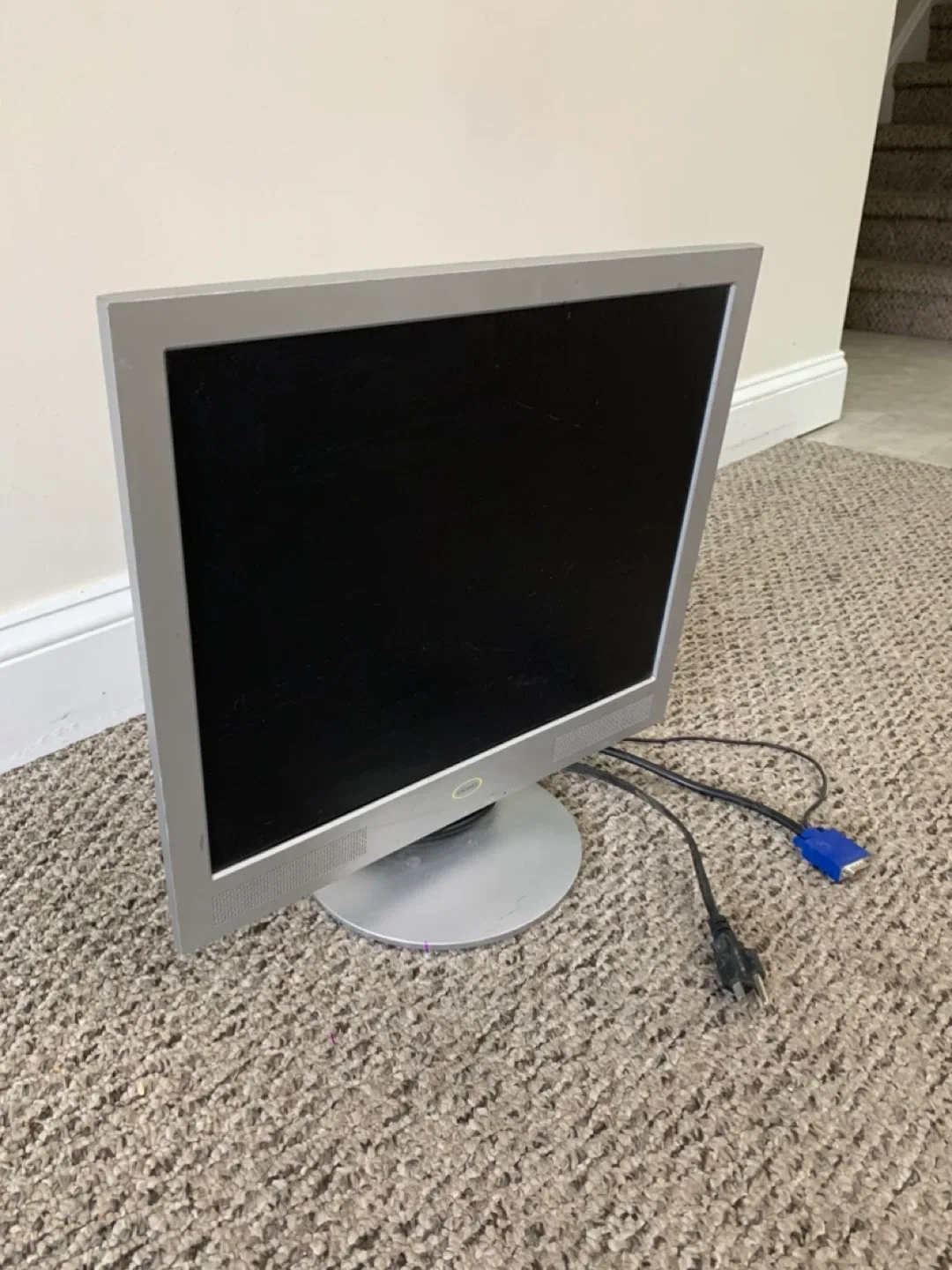 Cicero EV-927 900P Monitor - computer / video /  Electronixs