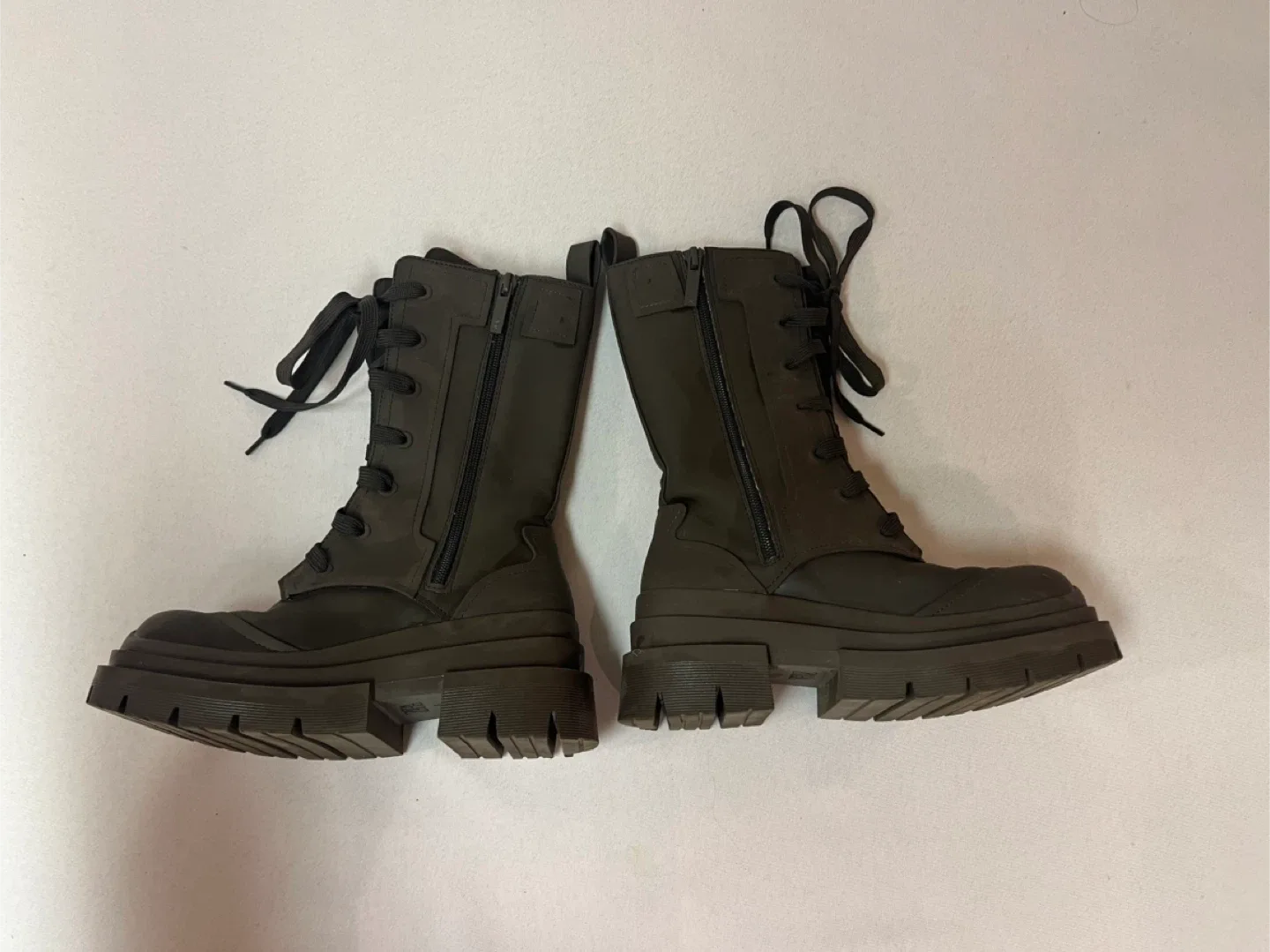 Ladies Size 5.5 Brown Combat Boots - Chunky Soles image indicator(3)