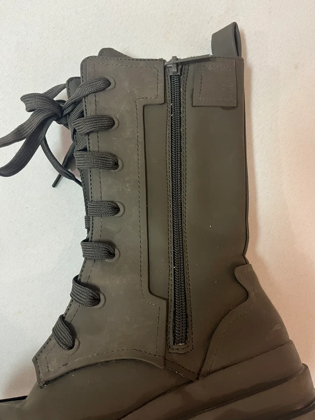 Ladies Size 5.5 Brown Combat Boots - Chunky Soles image indicator(6)