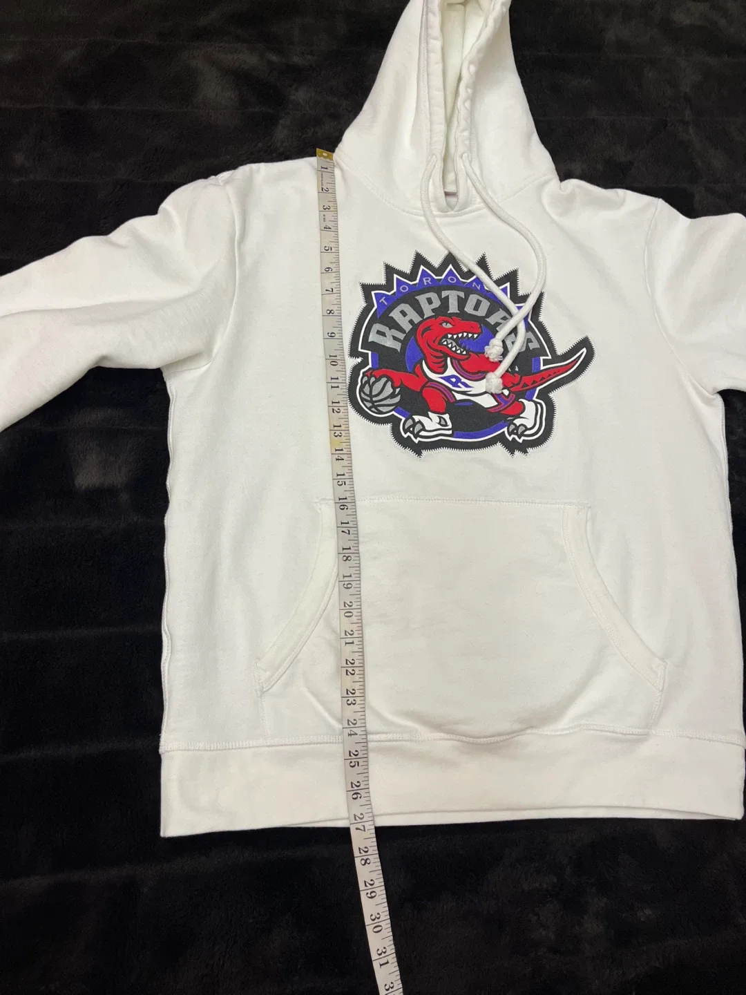 Men’s Size Large - Toronto Raptors White Hoodie image indicator(9)