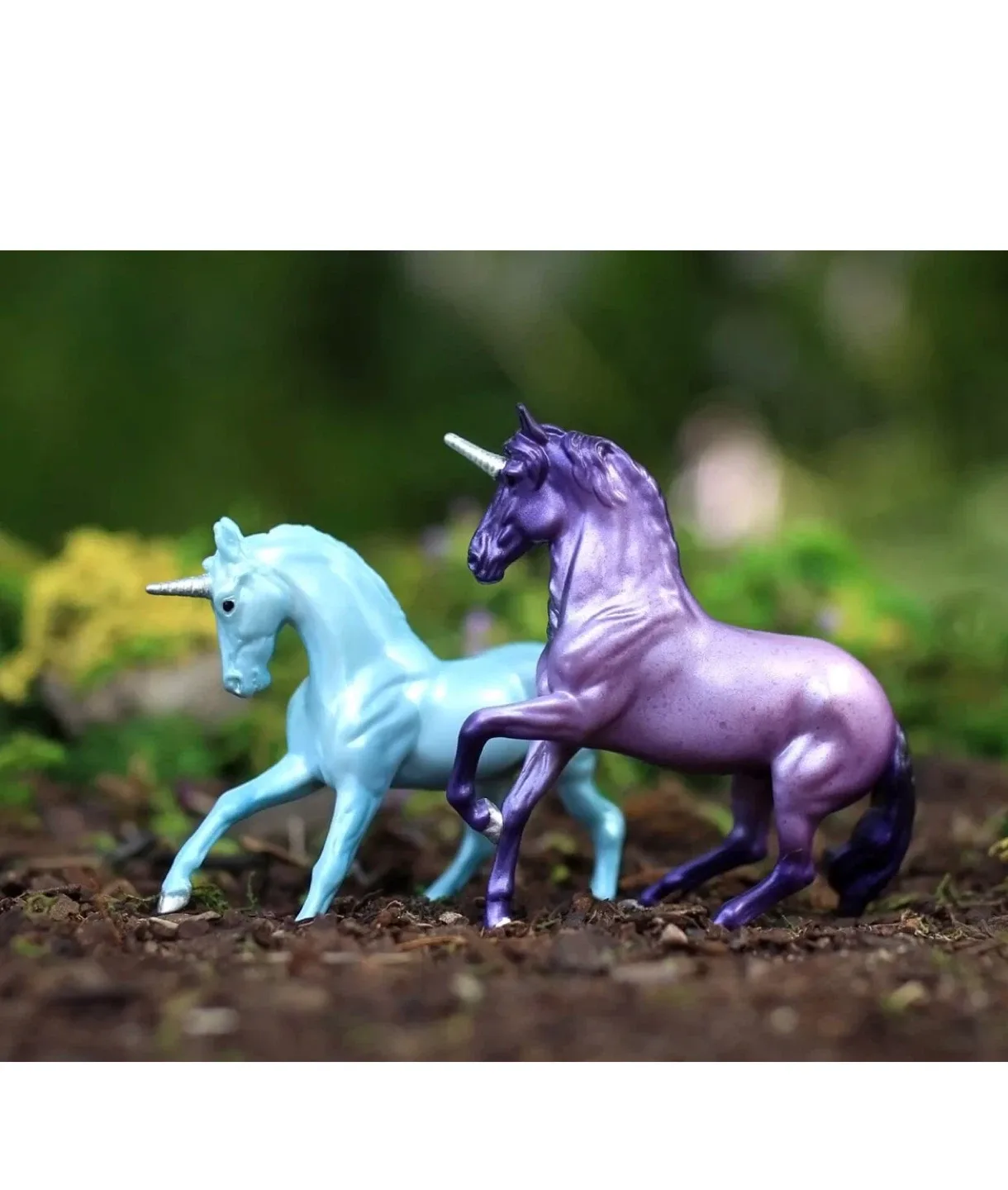 Breyer Unicorn Foal Surprise Set image indicator(2)