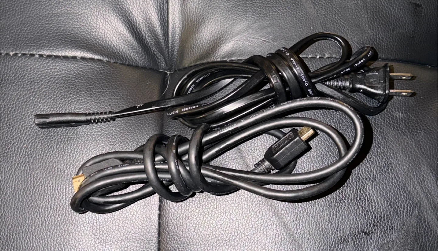 PS4 Console Bundle image indicator(4)