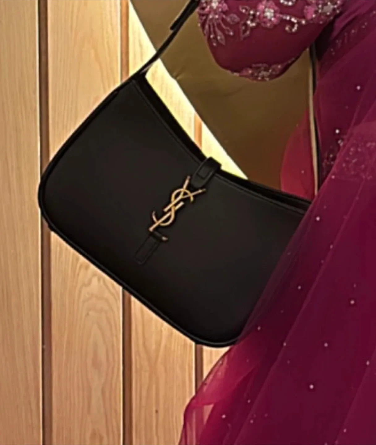 Saint Laurent YSL Black Leather Handbag image indicator(4)