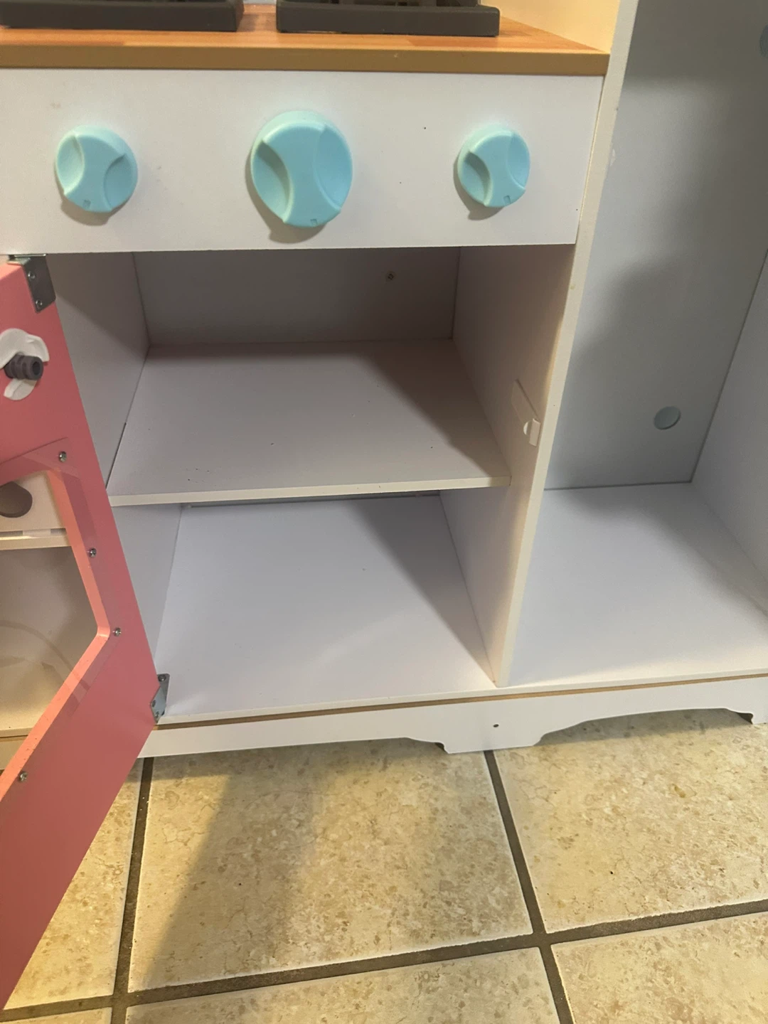 KidKraft Wooden Play Kitchen - photo 3