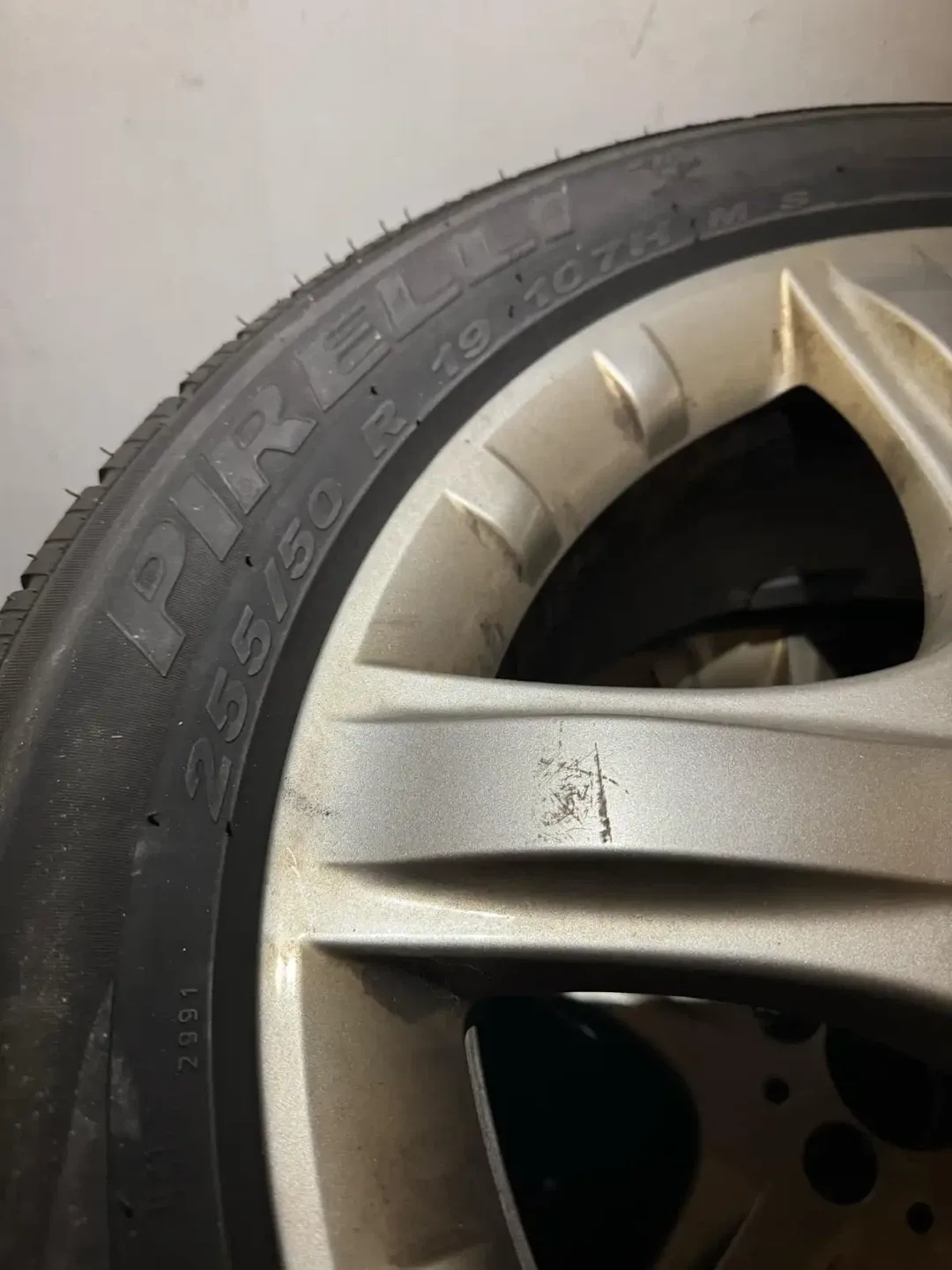 Mercedes Pirelli 255/50 R19  winter Tires and Rims thumbnail