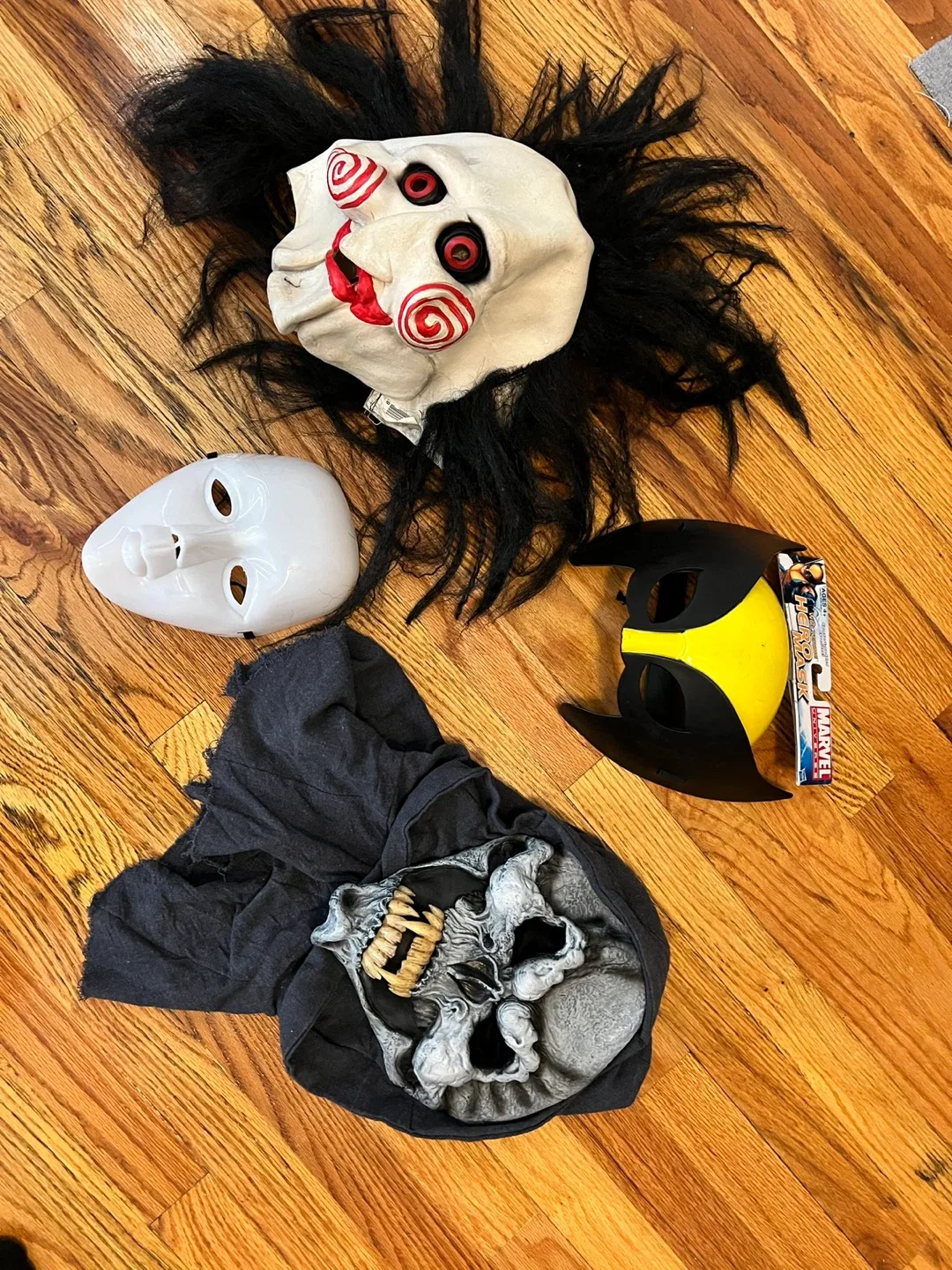 Halloween Masks - Jigsaw, Wolverine, Grim Reaper thumbnail