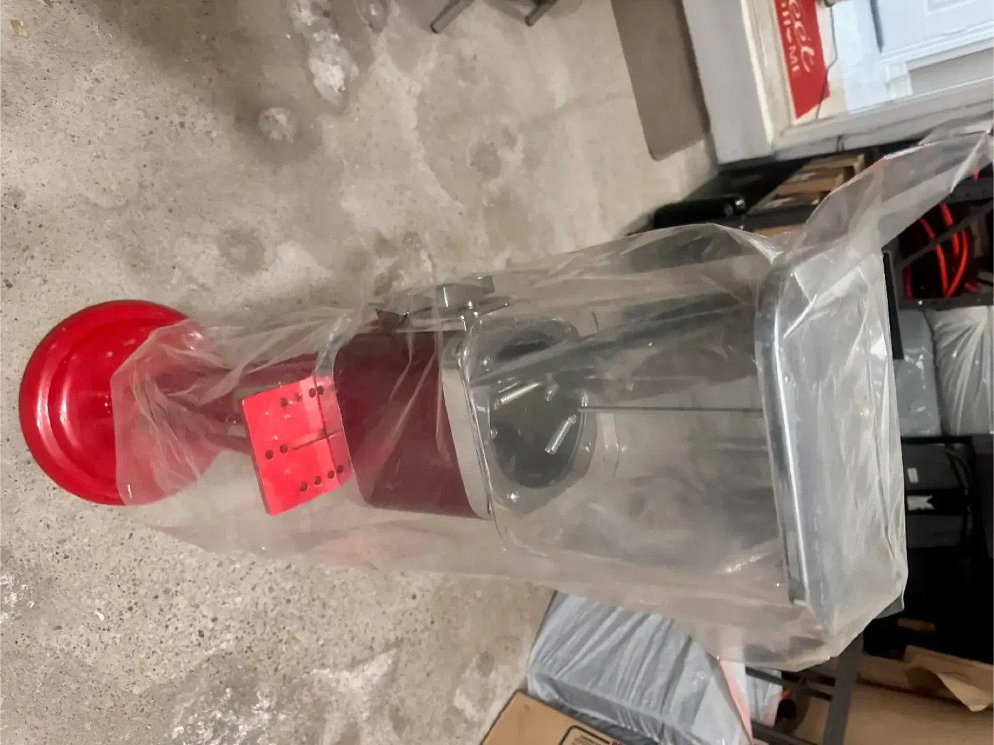 Gumball Machine - Red & Silver image indicator(5)