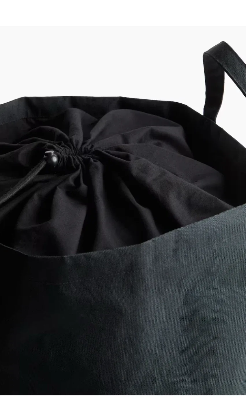 H&M Laundry Bag image indicator(2)