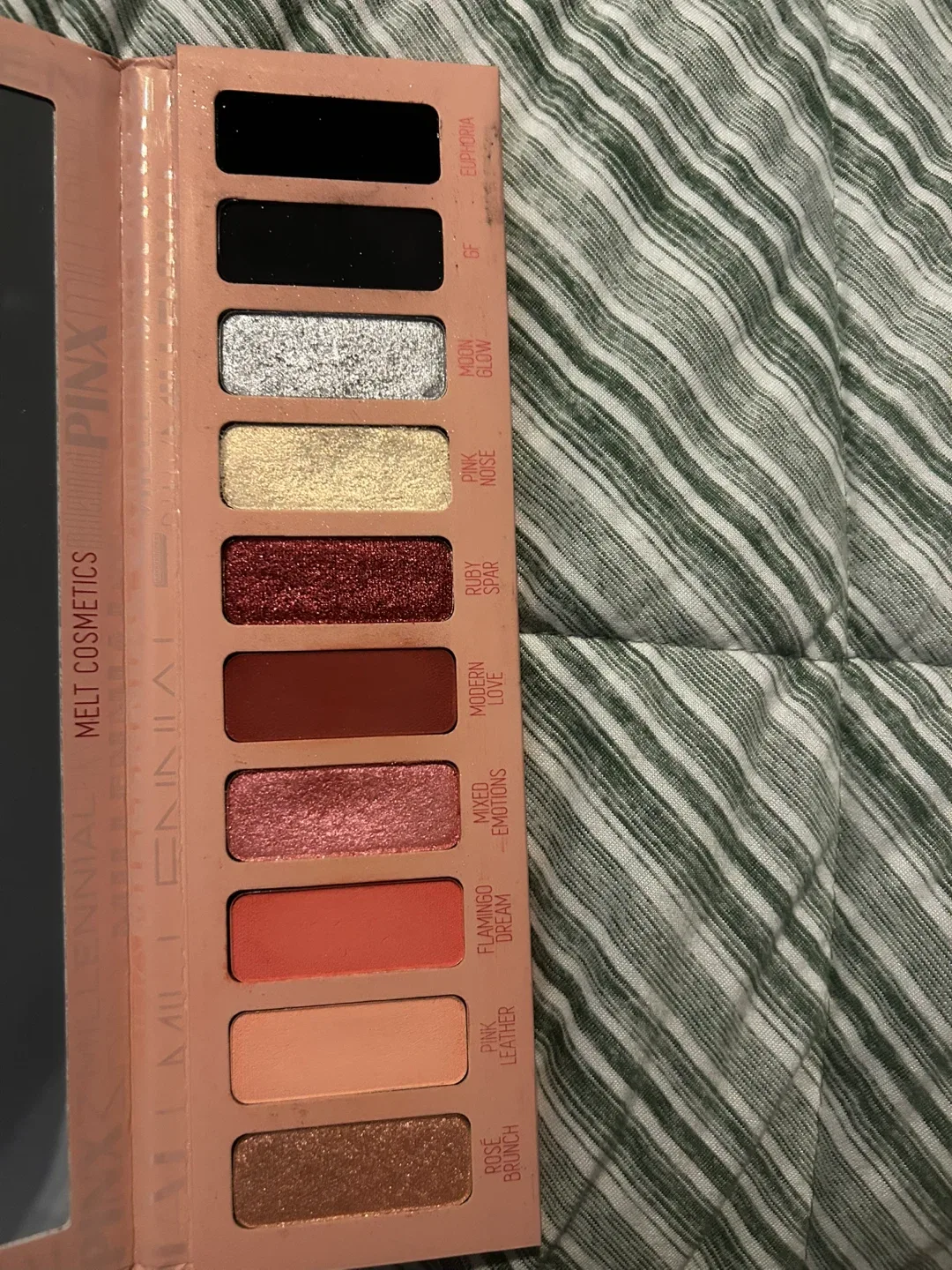 Melt Cosmetics Millennial Pinx Eyeshadow Palette image indicator(5)