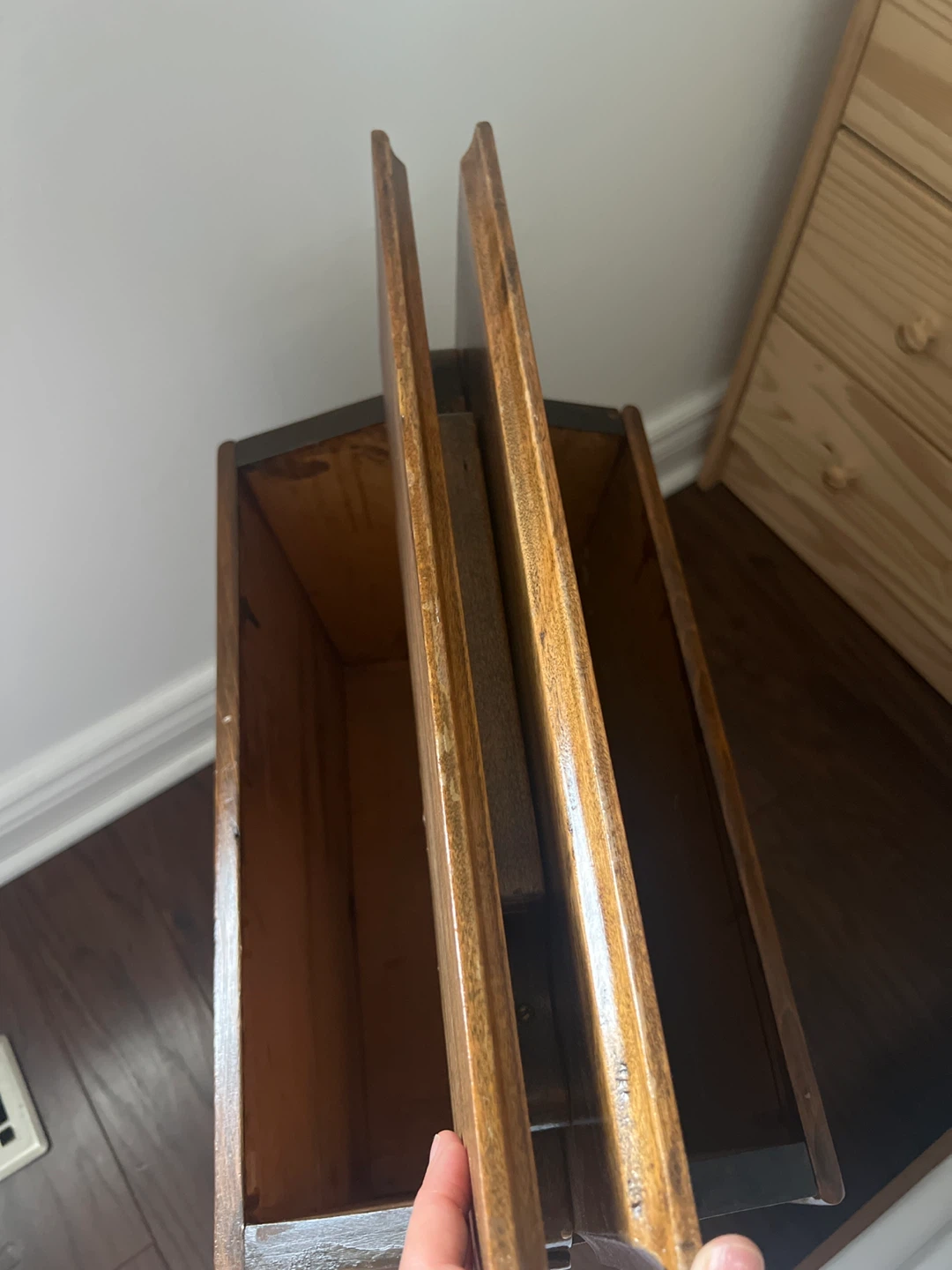 Vintage Wooden Sewing Box - photo 3