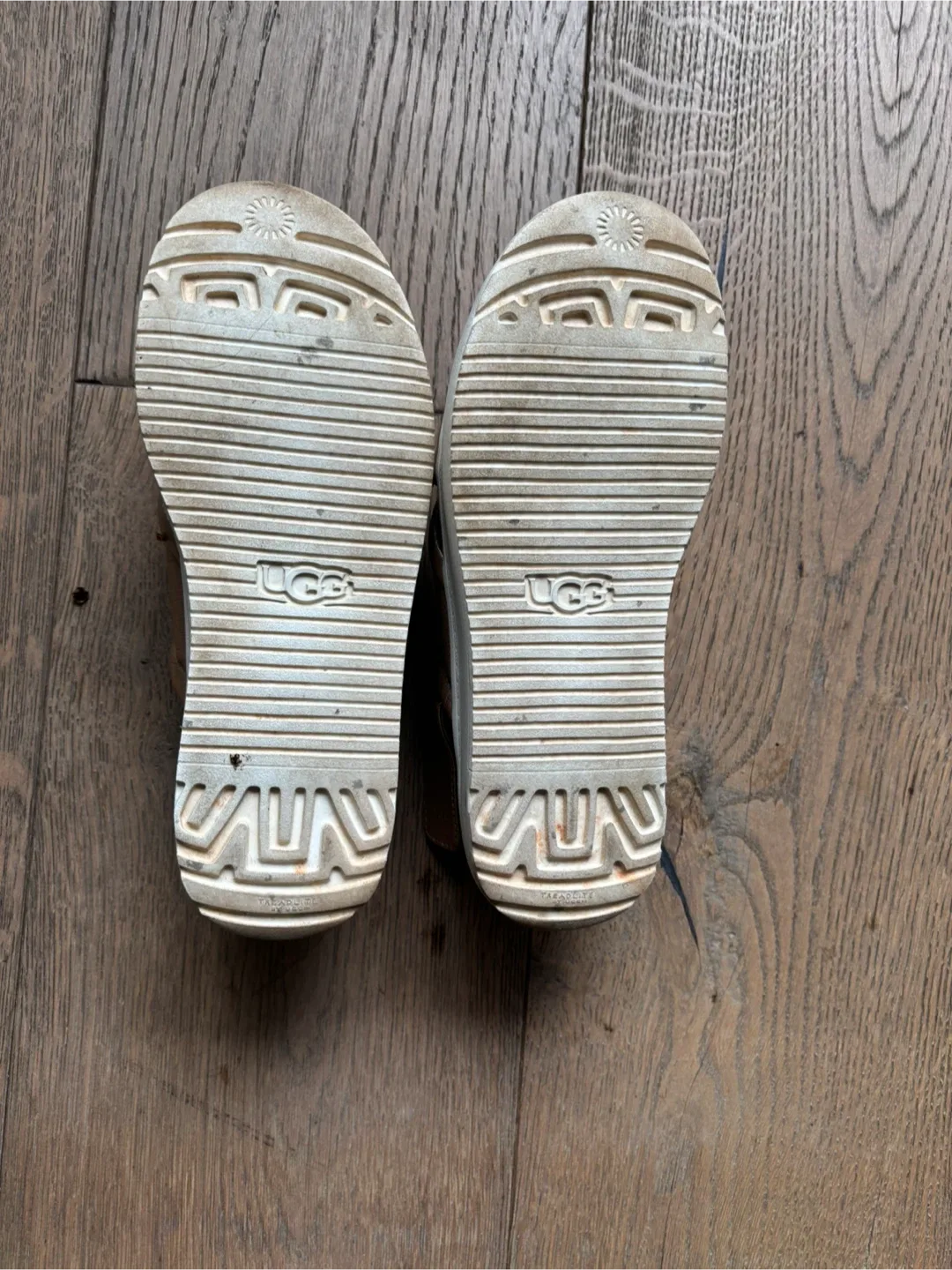 UGG Gold Leather Sandals, Size 5 image indicator(3)