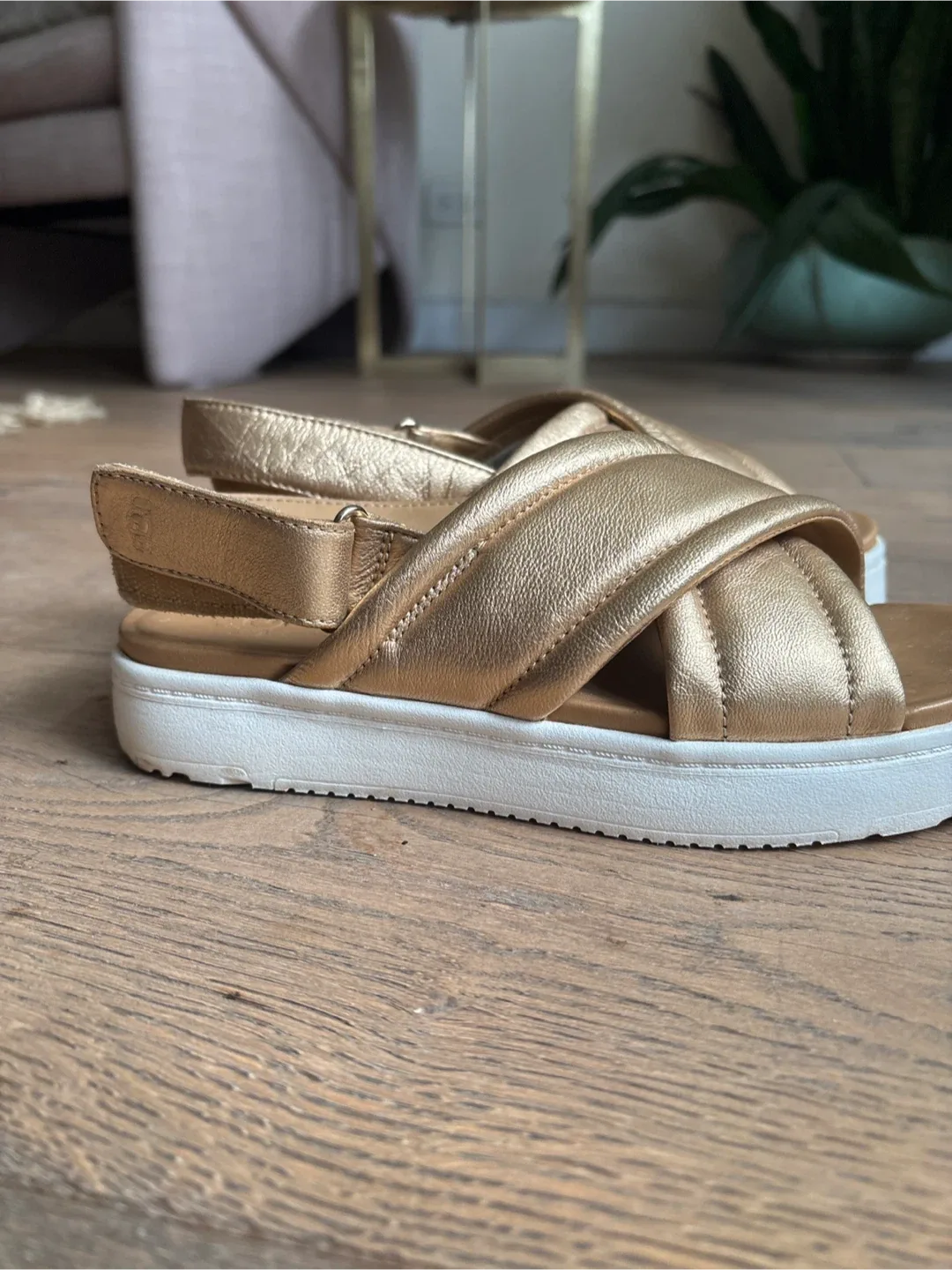 UGG Gold Leather Sandals, Size 5 image indicator(2)
